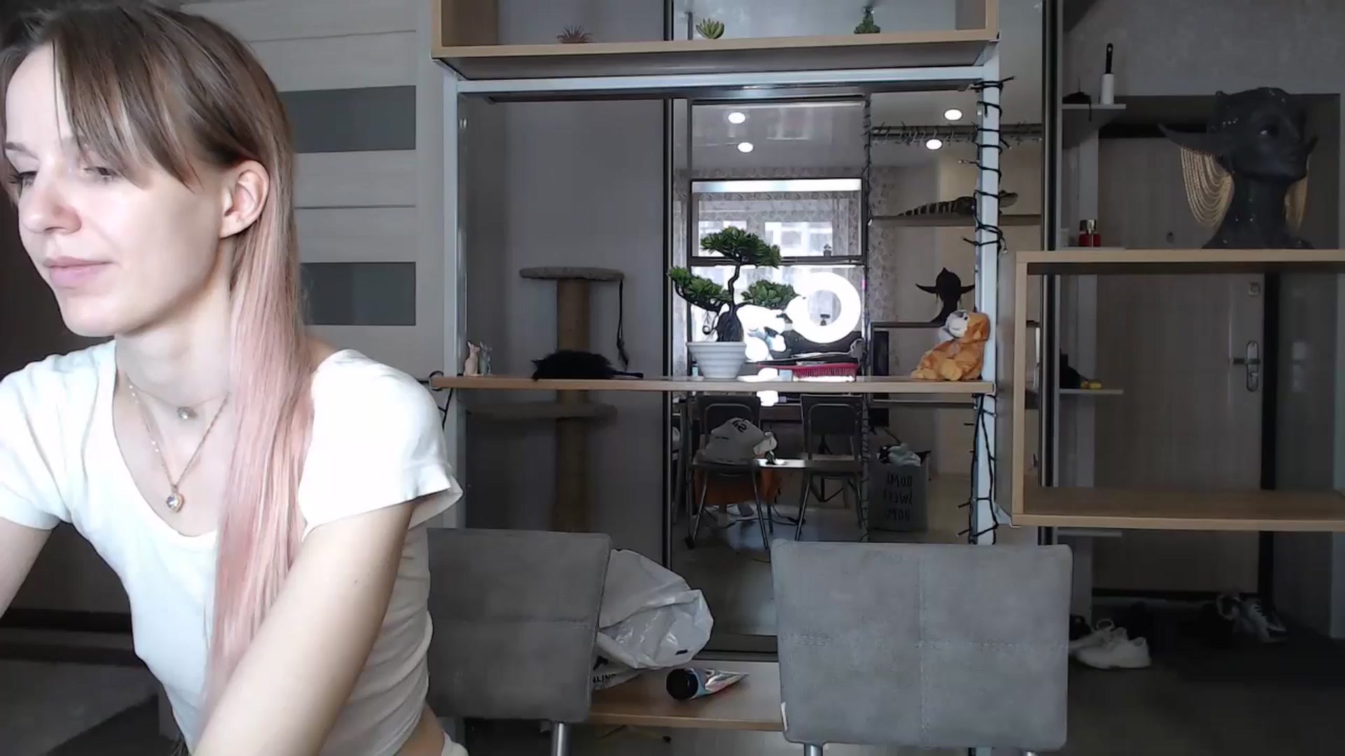 Gallery image thumbnail from Blondino4ka07's myfreecams stream on, 07/18/2024, 08:45 image 10 of 20