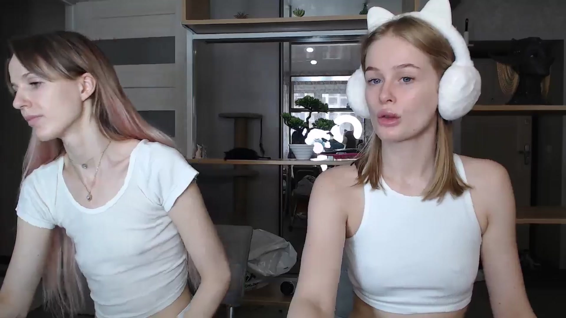Gallery image thumbnail from Blondino4ka07's myfreecams stream on, 07/18/2024, 08:45 image 5 of 20