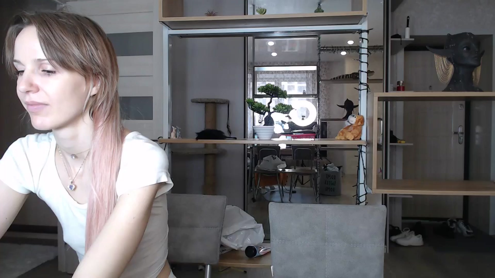 Gallery image thumbnail from Blondino4ka07's myfreecams stream on, 07/18/2024, 09:12 image 1 of 20