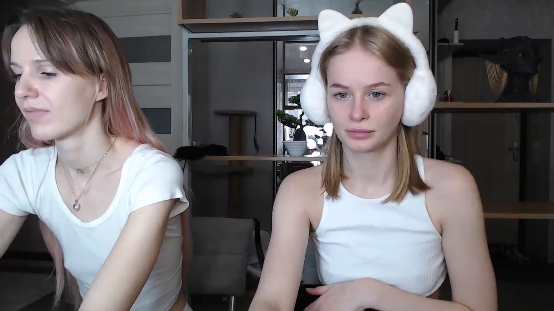 Gallery image thumbnail from Blondino4ka07's myfreecams stream on, 07/18/2024, 09:12 image 2 of 20
