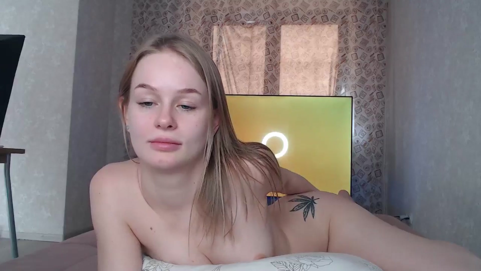 Gallery image thumbnail from Blondino4ka07's myfreecams stream on, 09/22/2024, 10:23 image 19 of 20
