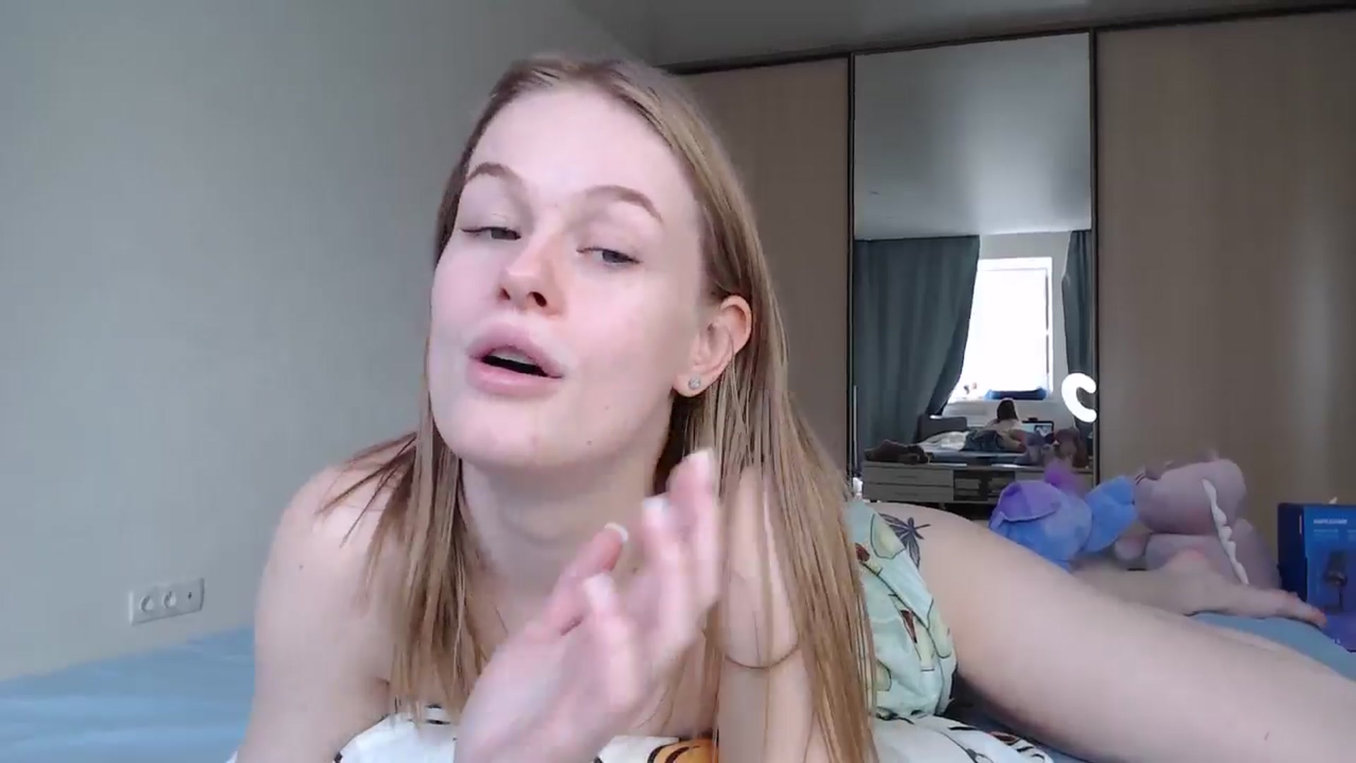 Gallery image thumbnail from Blondino4ka07's myfreecams stream on, 09/30/2024, 08:37 image 3 of 20