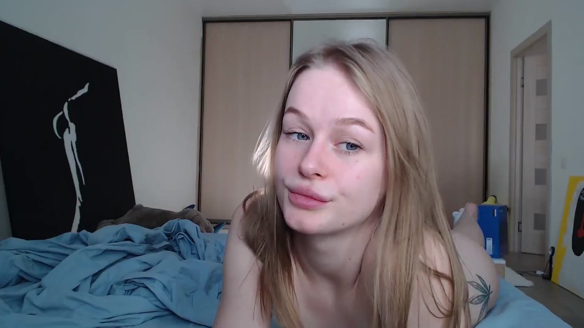 Gallery image thumbnail from Blondino4ka07's myfreecams stream on, 10/05/2024, 10:18 image 6 of 20
