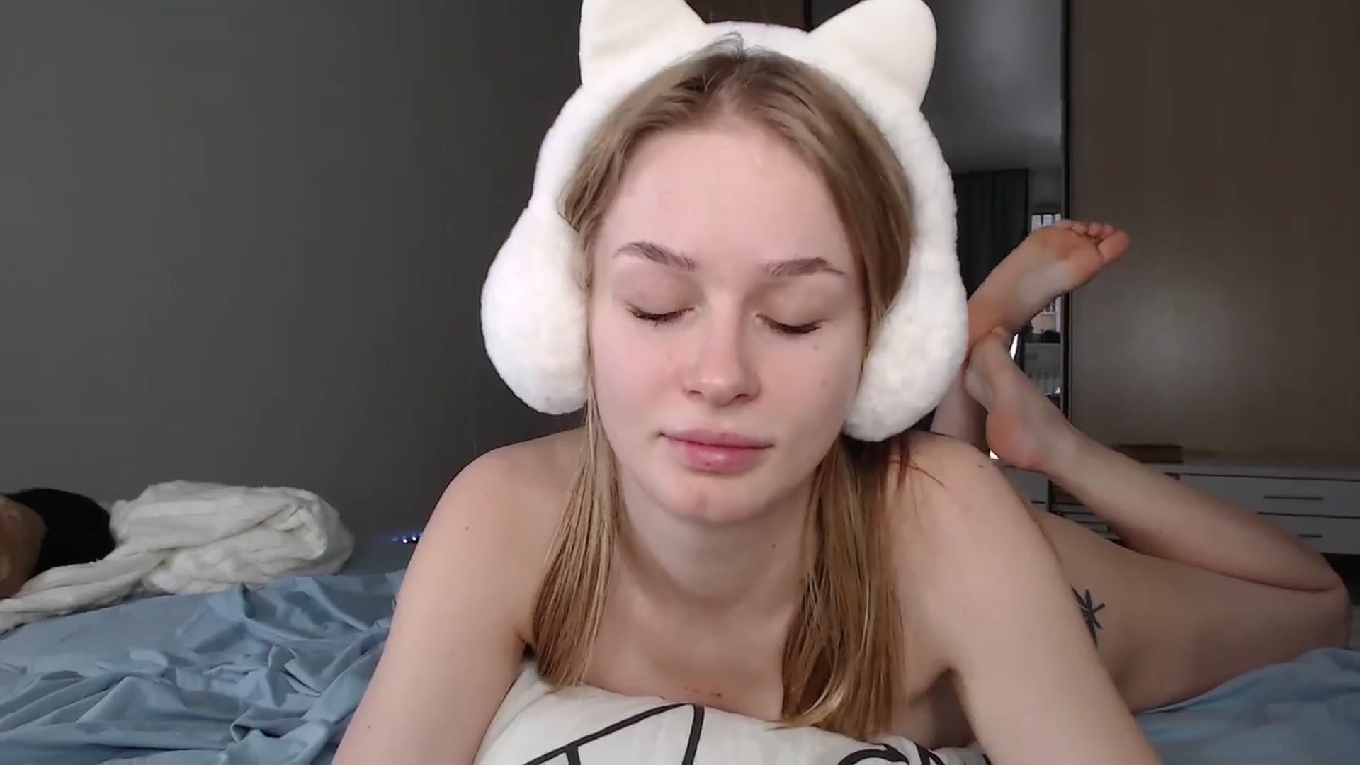 Gallery image thumbnail from Blondino4ka07's myfreecams stream on, 10/25/2024, 10:06 image 5 of 20