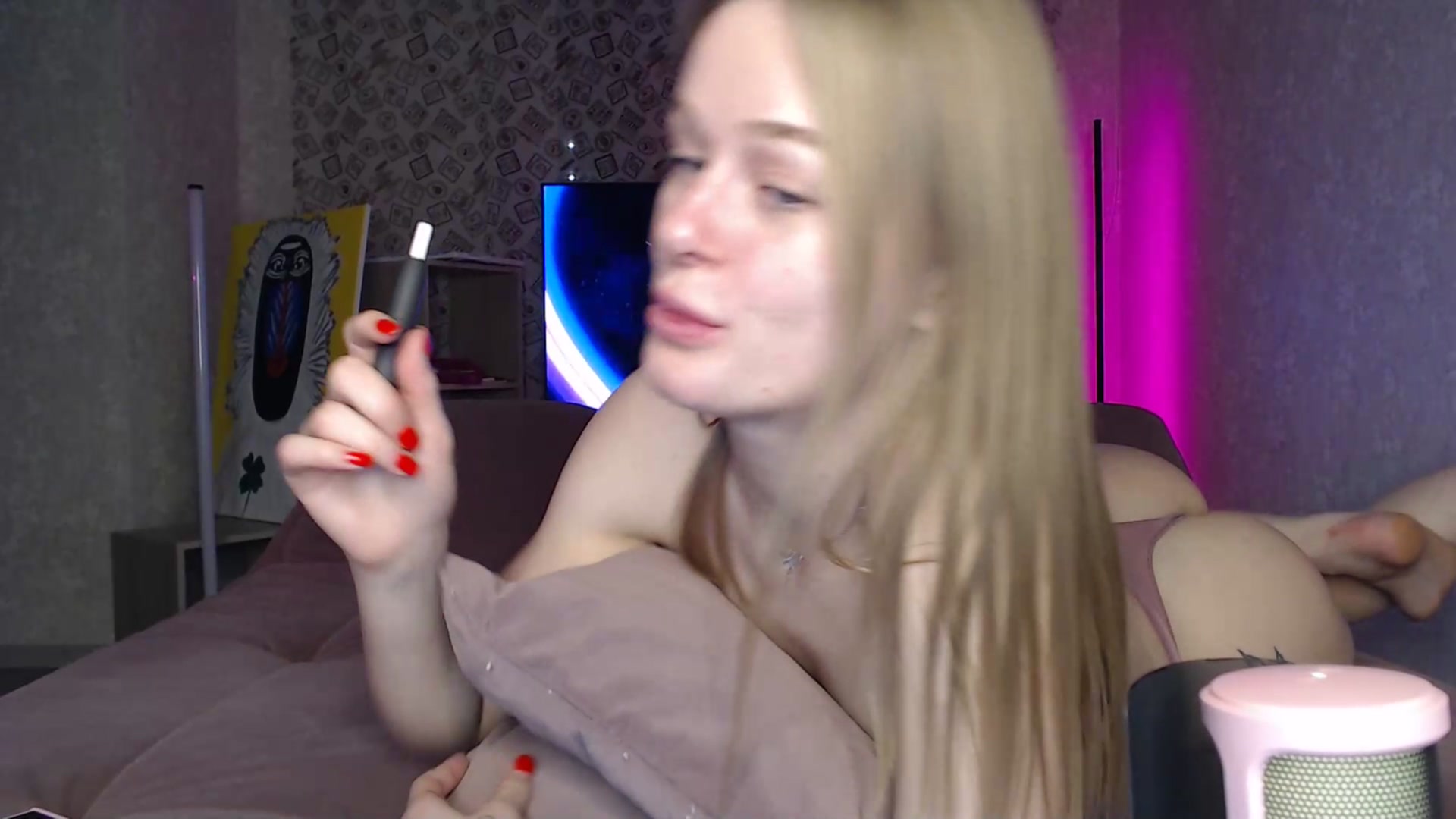 Gallery image thumbnail from Blondino4ka07's myfreecams stream on, 11/23/2024, 19:39 image 5 of 20
