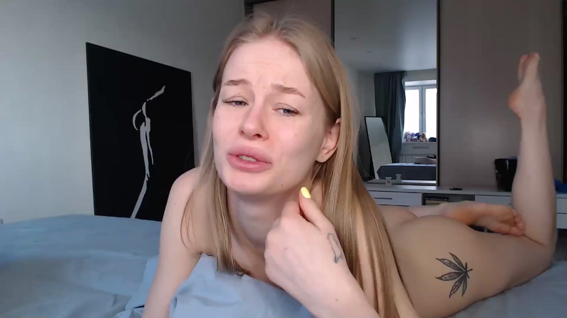 Gallery image thumbnail from Blondino4ka07's myfreecams stream on, 11/29/2024, 08:24 image 12 of 20