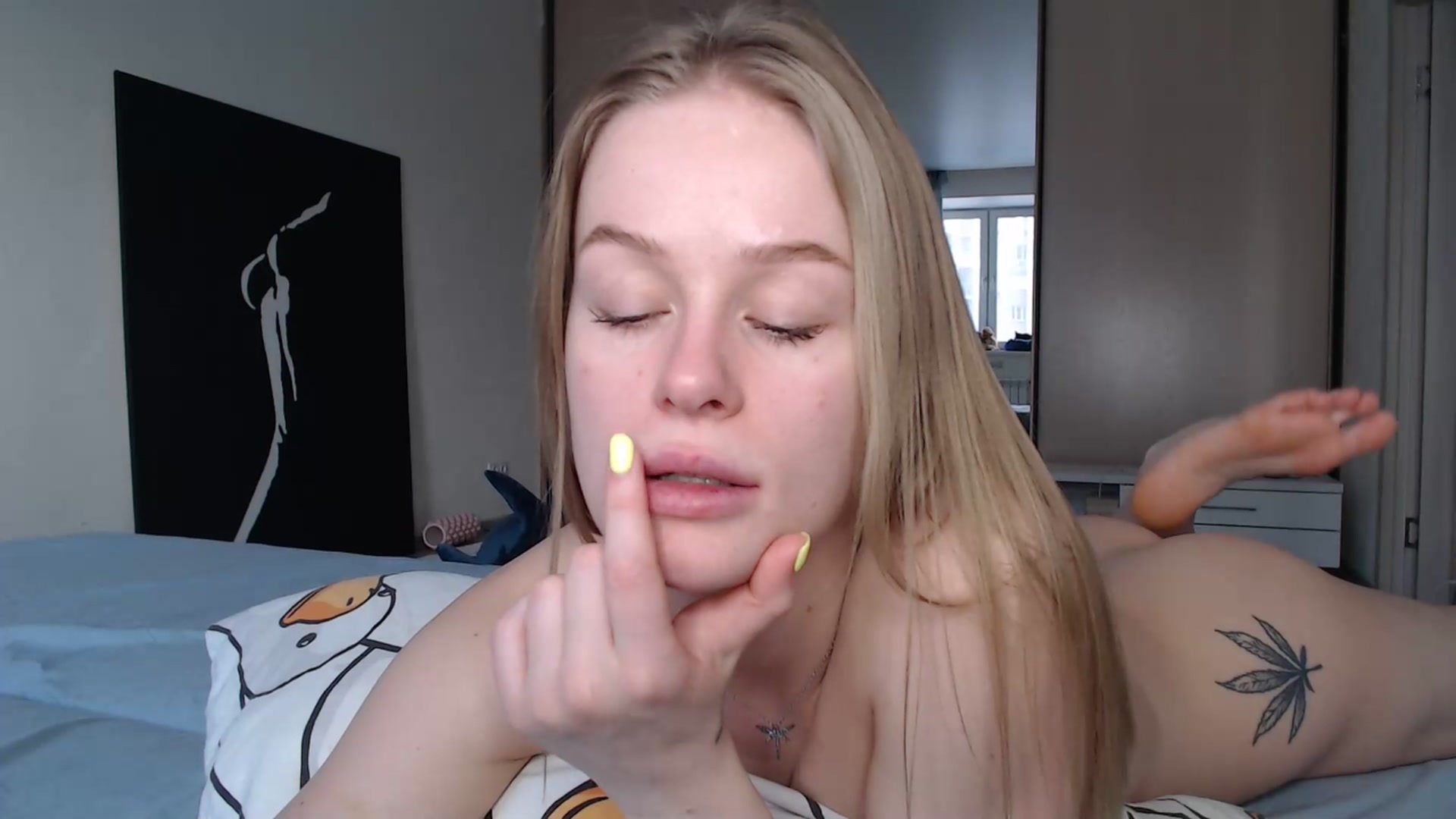 Gallery image thumbnail from Blondino4ka07's myfreecams stream on, 12/09/2024, 08:29 image 20 of 20