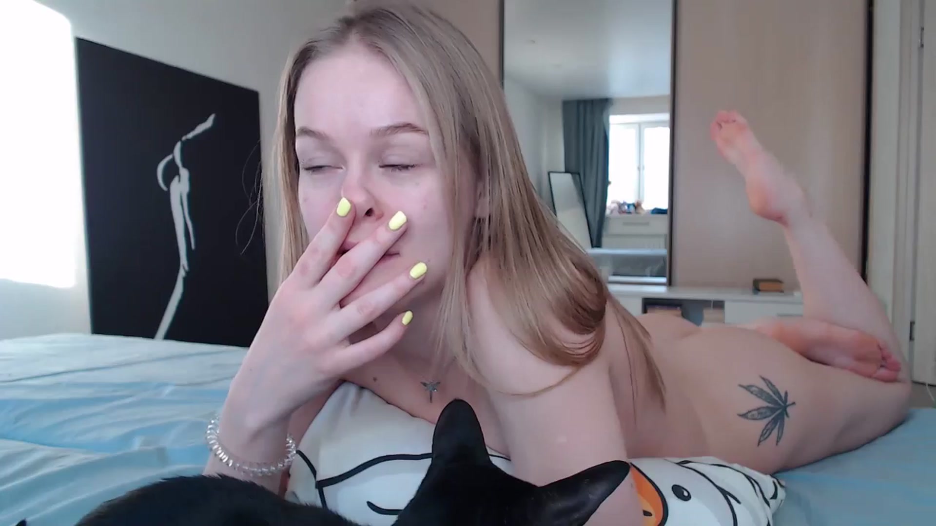 Gallery image thumbnail from Blondino4ka07's myfreecams stream on, 12/09/2024, 10:05 image 2 of 20