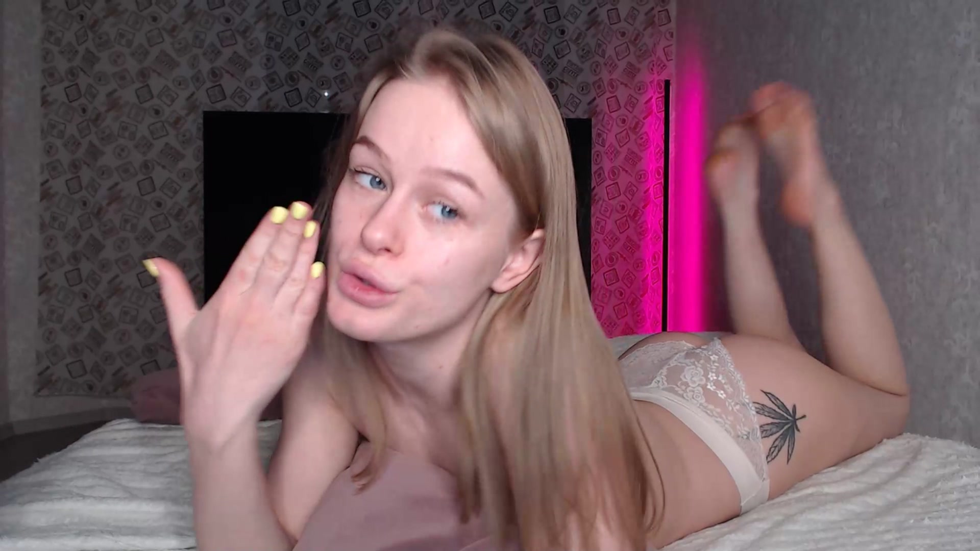 Gallery image thumbnail from Blondino4ka07's myfreecams stream on, 12/15/2024, 14:08 image 4 of 20