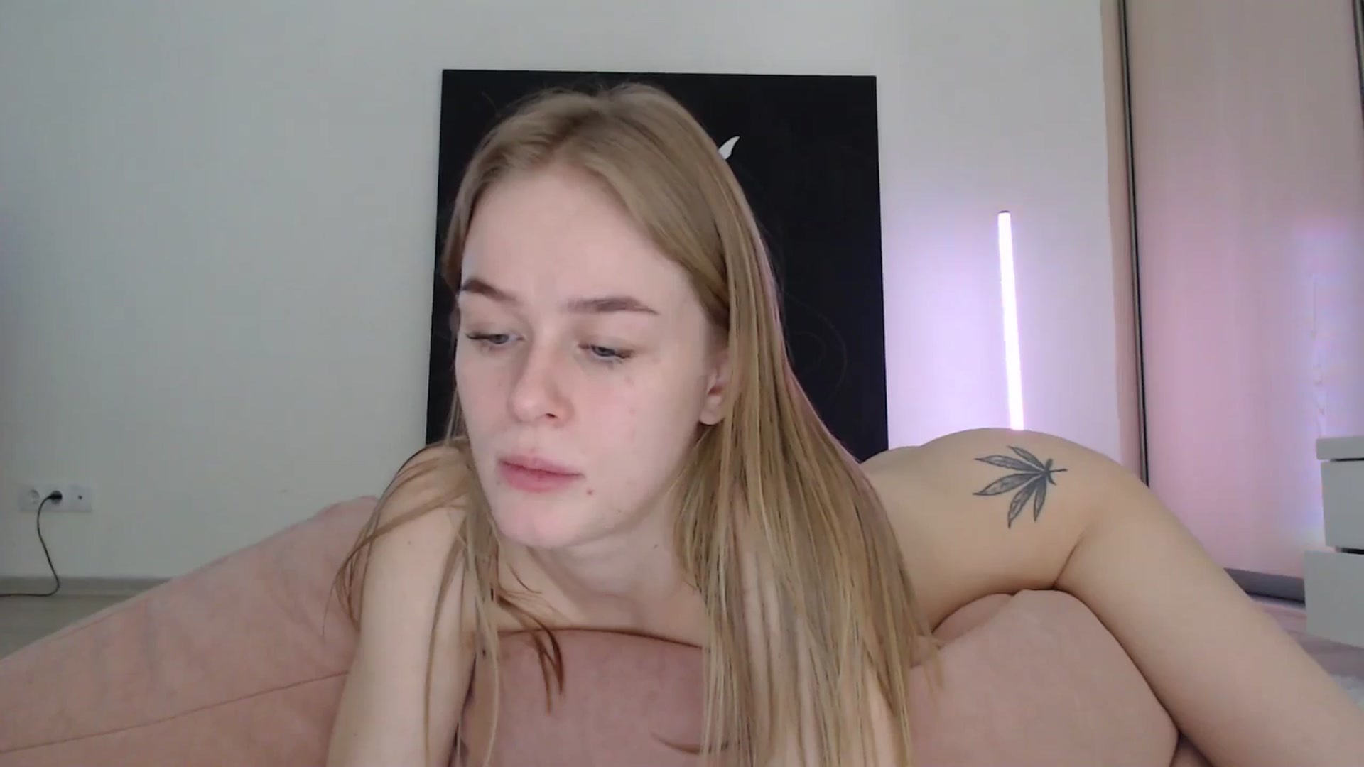 Gallery image thumbnail from Blondino4ka07's myfreecams stream on, 01/05/2025, 19:11 image 9 of 20