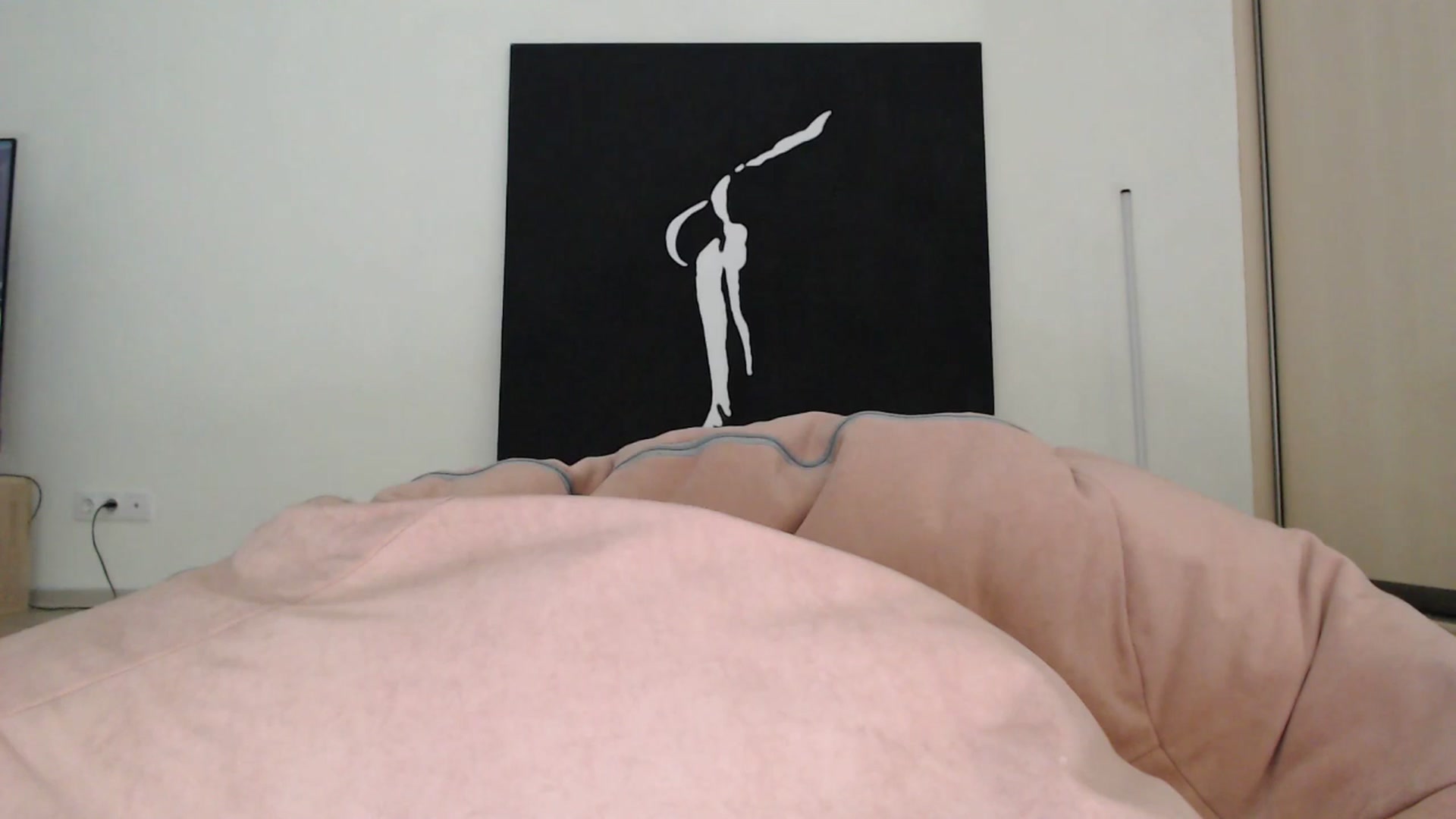 Gallery image thumbnail from Blondino4ka07's myfreecams stream on, 01/06/2025, 18:30 image 18 of 20