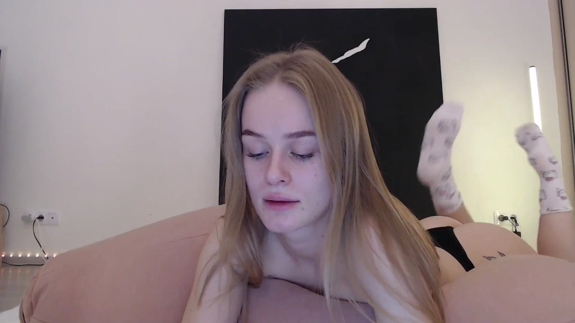Gallery image thumbnail from Blondino4ka07's myfreecams stream on, 01/07/2025, 19:27 image 3 of 20