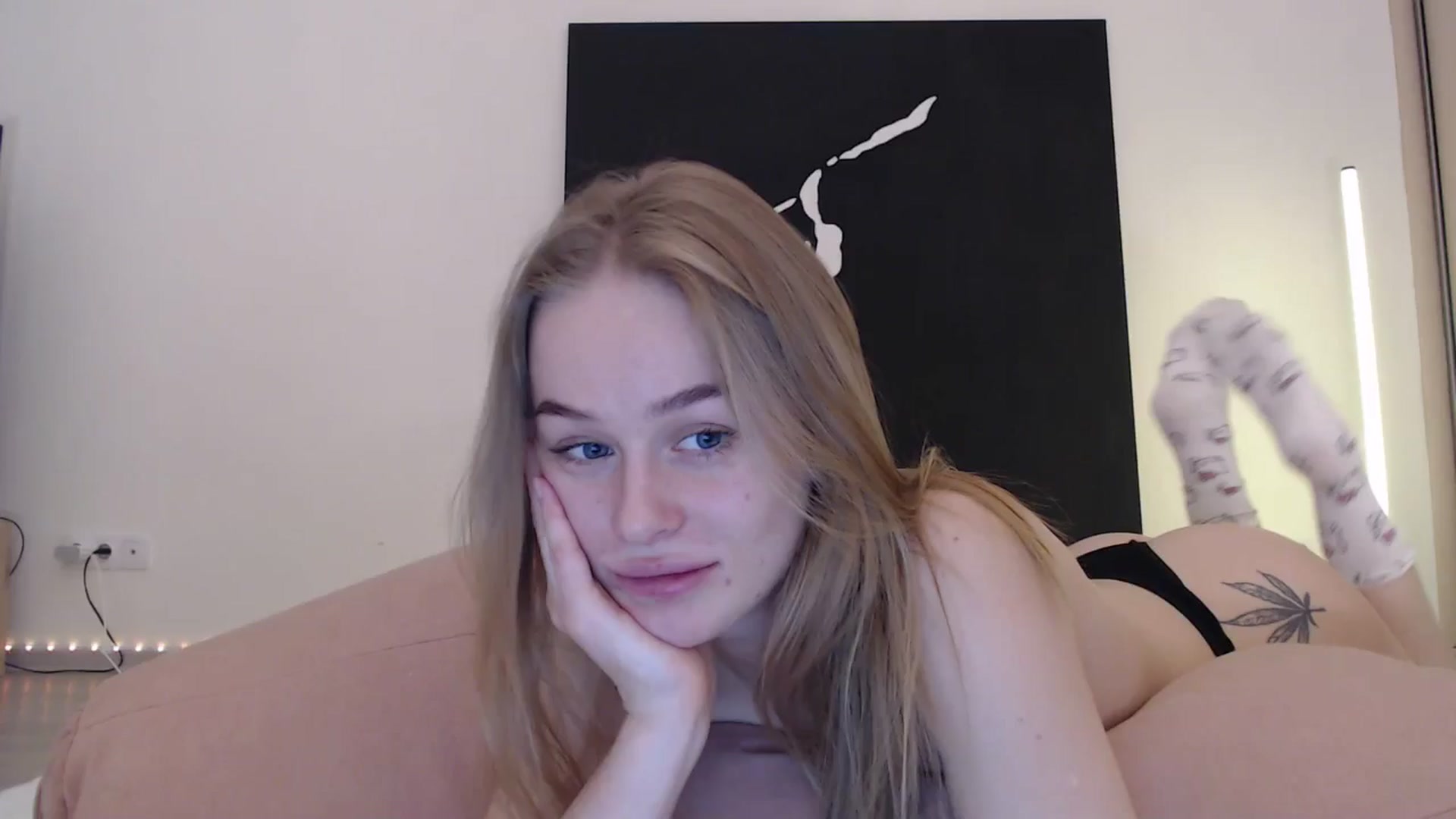 Gallery image thumbnail from Blondino4ka07's myfreecams stream on, 01/07/2025, 19:27 image 8 of 20