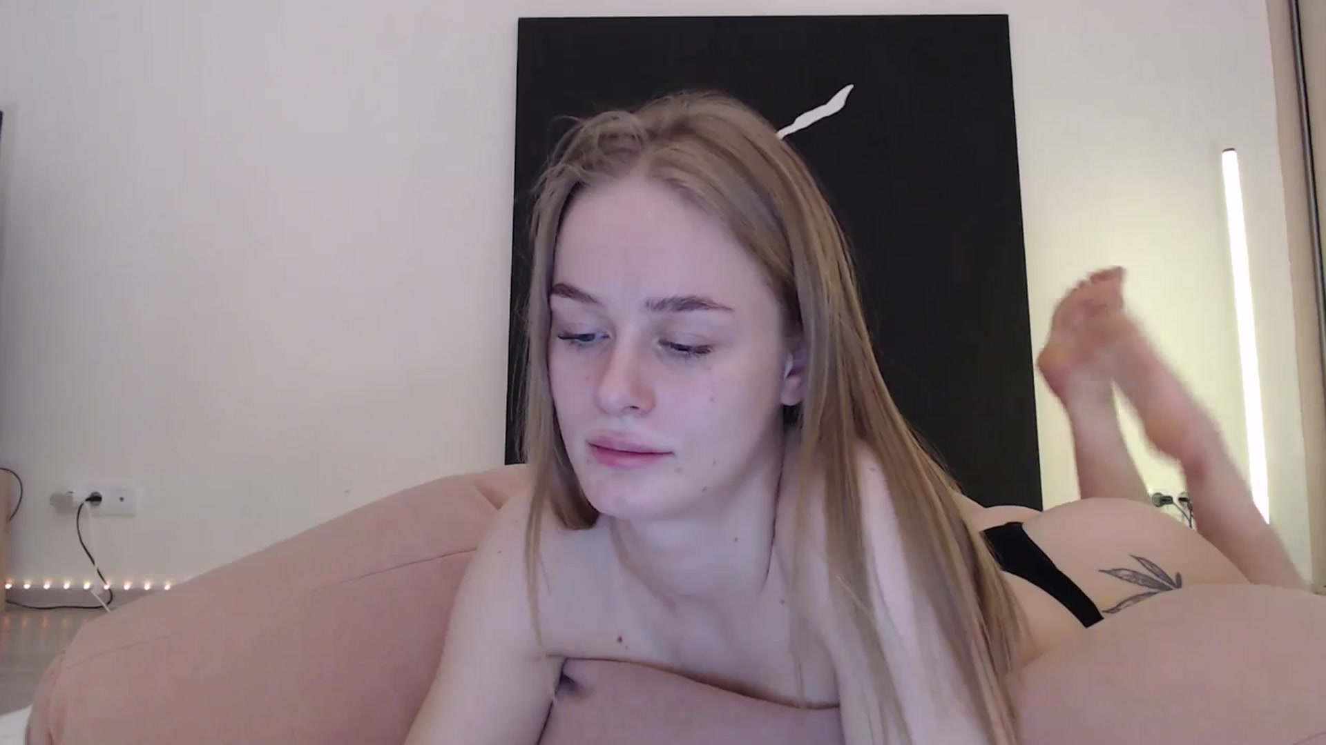 Gallery image thumbnail from Blondino4ka07's myfreecams stream on, 01/07/2025, 19:27 image 20 of 20