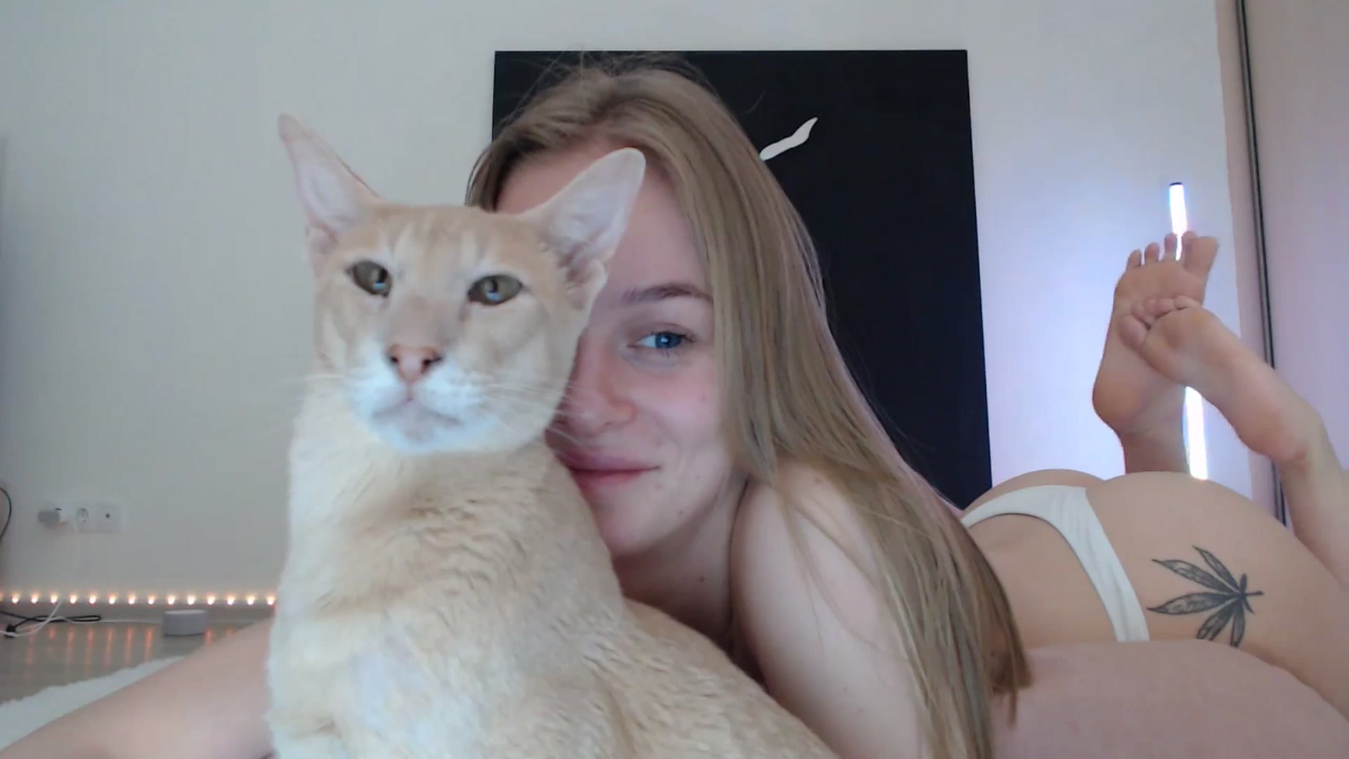 Gallery image thumbnail from Blondino4ka07's myfreecams stream on, 01/09/2025, 16:38 image 15 of 20