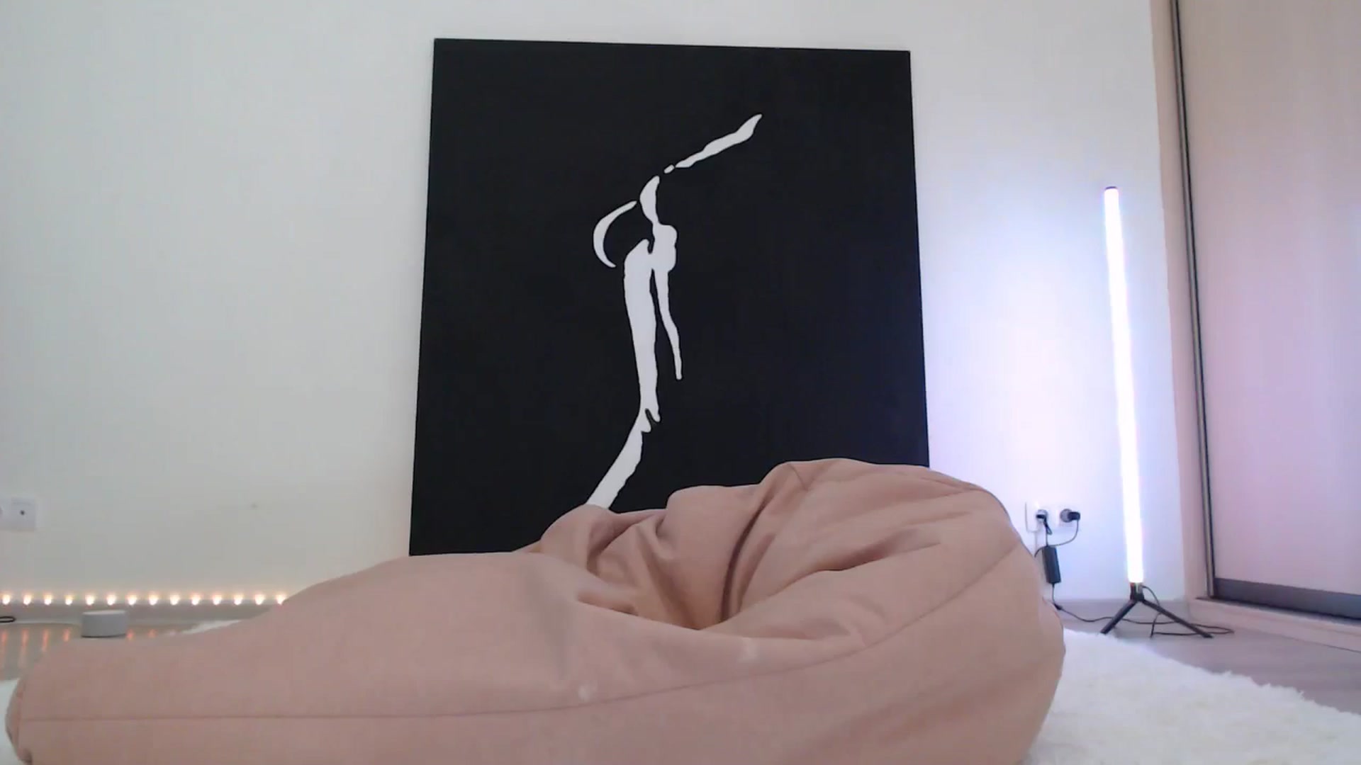 Gallery image thumbnail from Blondino4ka07's myfreecams stream on, 01/09/2025, 17:30 image 20 of 20