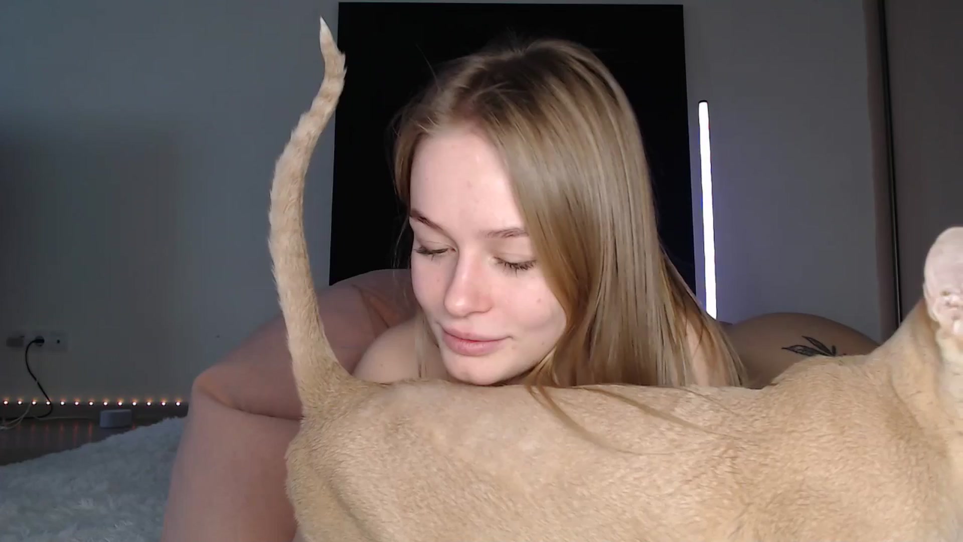 Gallery image thumbnail from Blondino4ka07's myfreecams stream on, 01/10/2025, 08:04 image 6 of 20