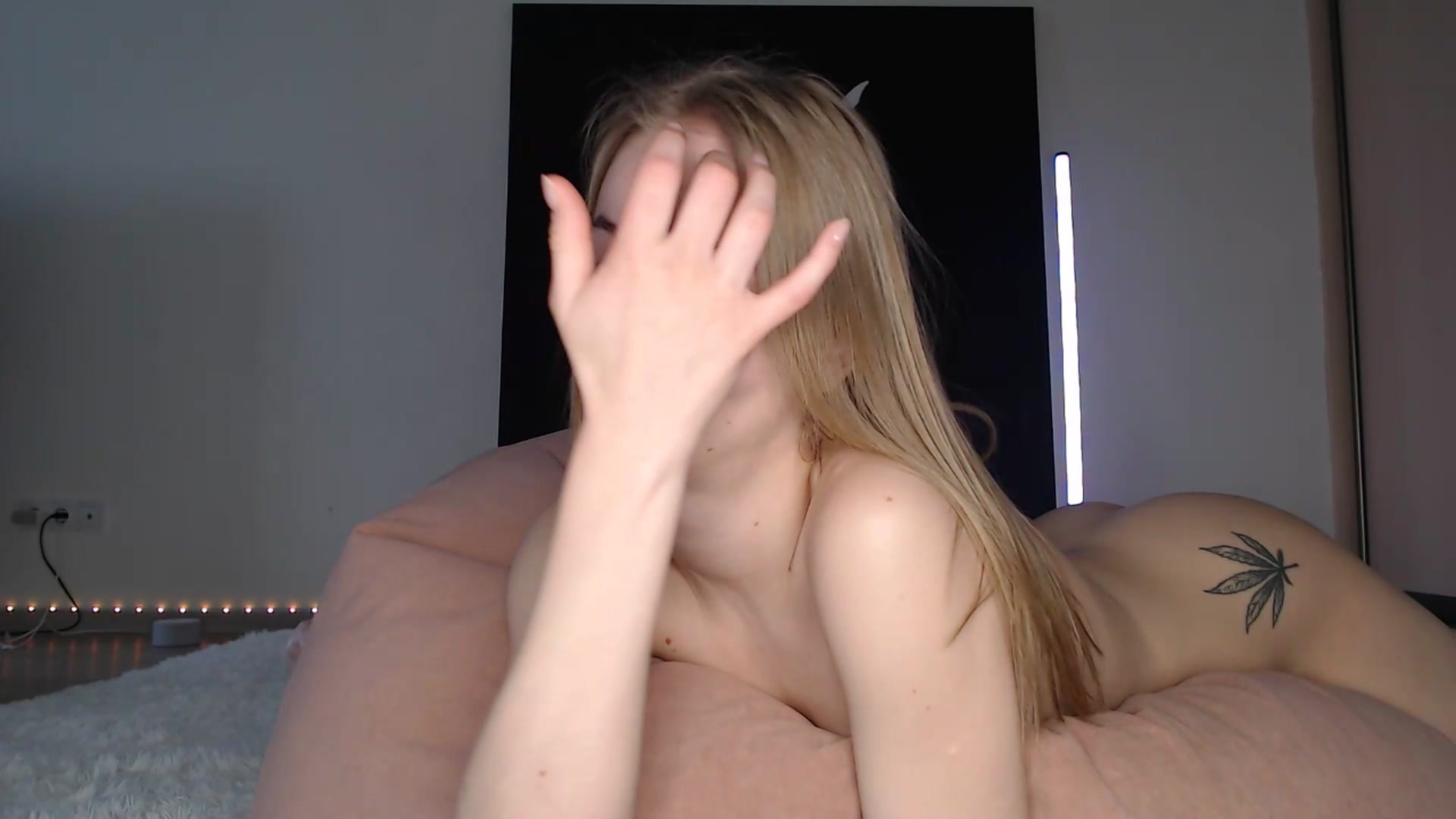 Gallery image thumbnail from Blondino4ka07's myfreecams stream on, 01/10/2025, 08:16 image 7 of 20