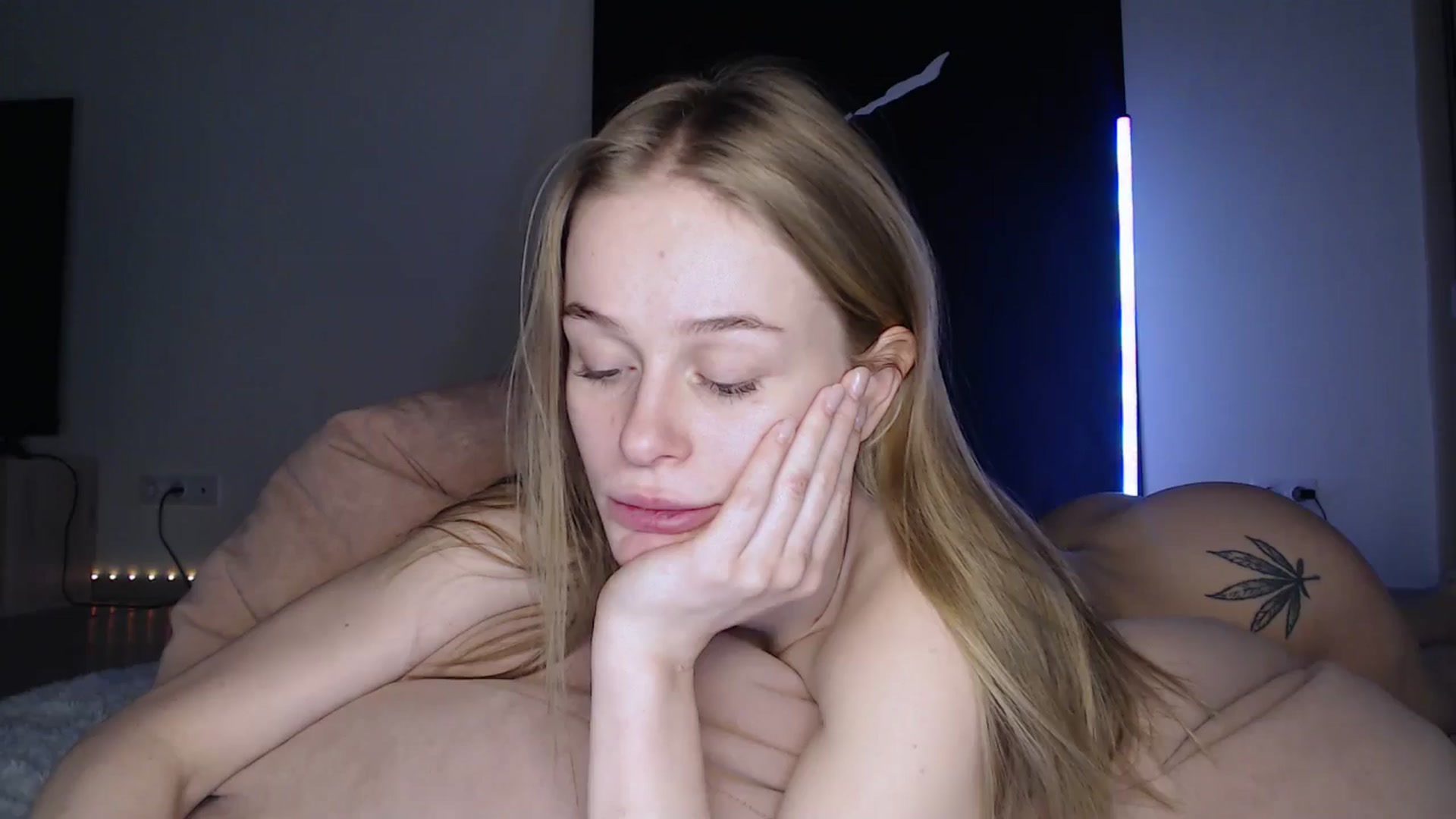 Gallery image thumbnail from Blondino4ka07's myfreecams stream on, 01/12/2025, 21:26 image 1 of 20
