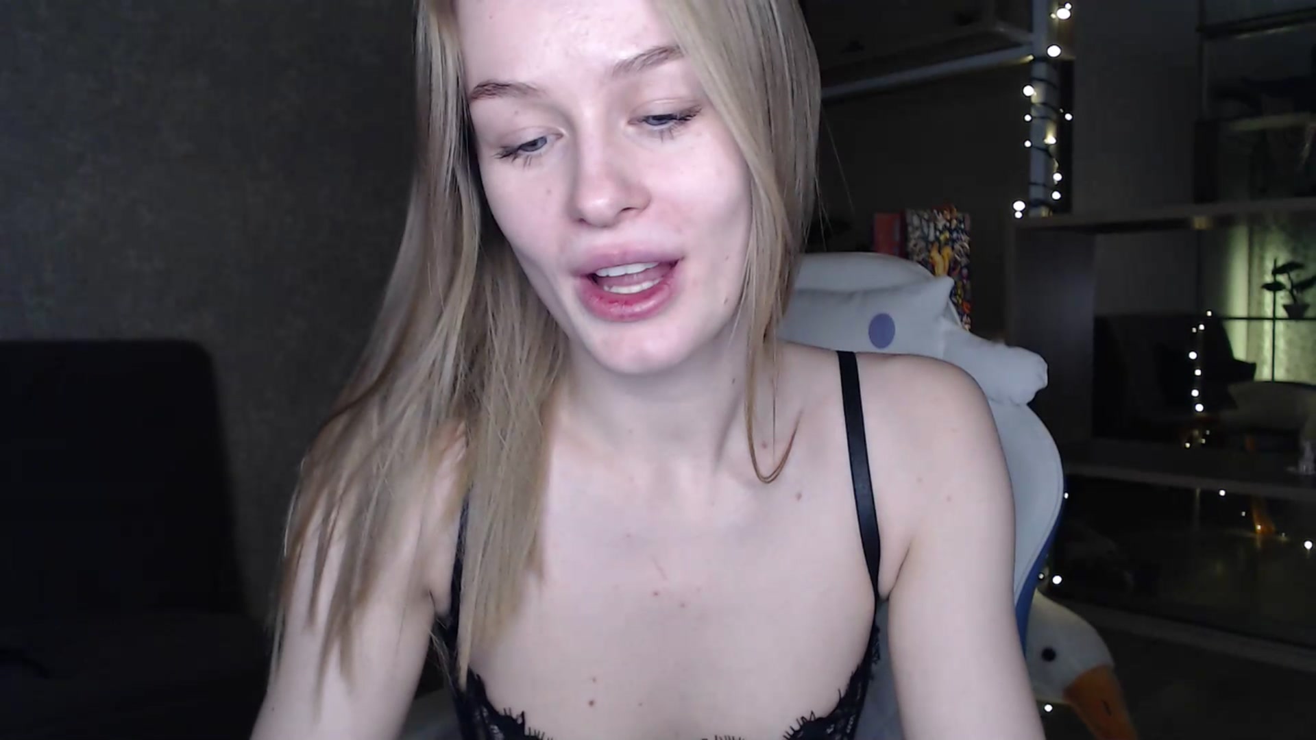 Gallery image thumbnail from Blondino4ka07's myfreecams stream on, 01/18/2025, 18:02 image 17 of 20