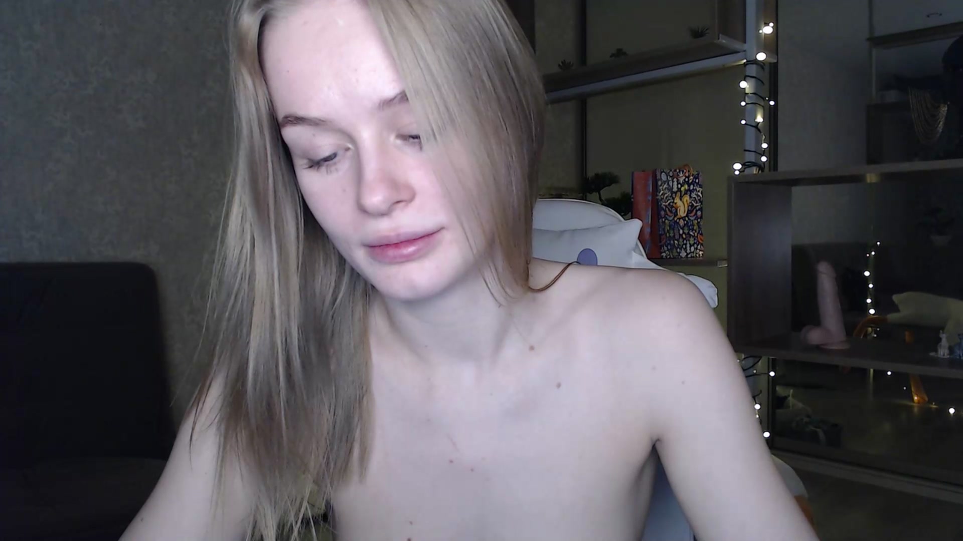 Gallery image thumbnail from Blondino4ka07's myfreecams stream on, 01/18/2025, 19:03 image 18 of 20