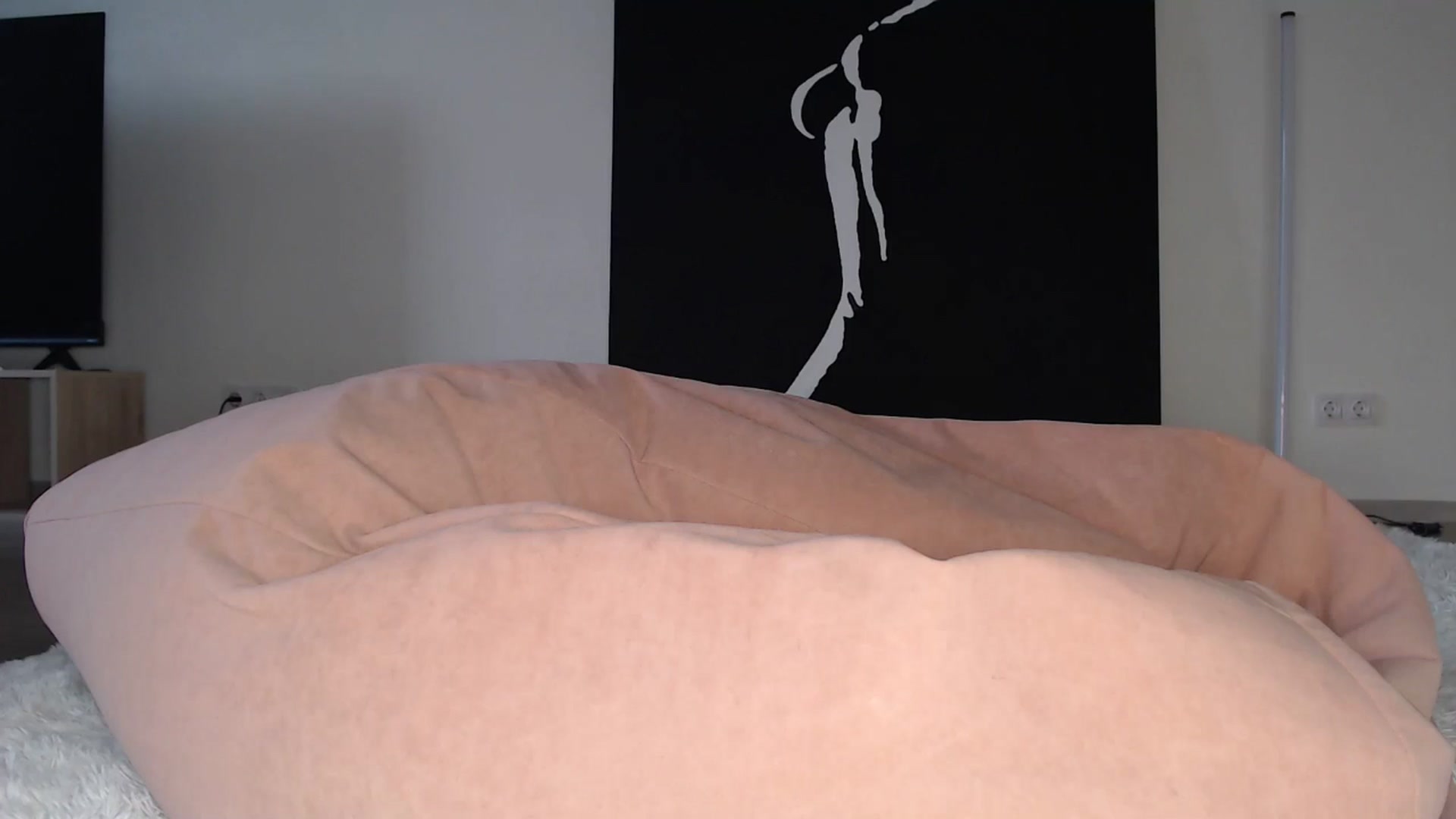 Gallery image thumbnail from Blondino4ka07's myfreecams stream on, 01/19/2025, 11:04 image 2 of 20