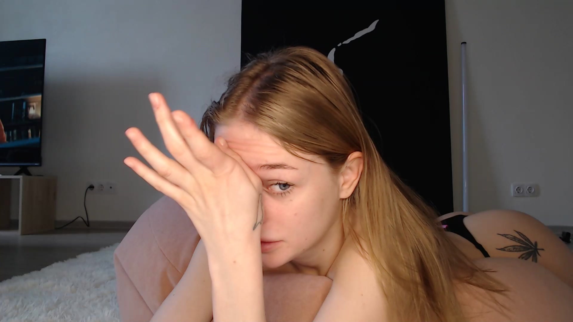 Gallery image thumbnail from Blondino4ka07's myfreecams stream on, 01/20/2025, 06:28 image 10 of 20