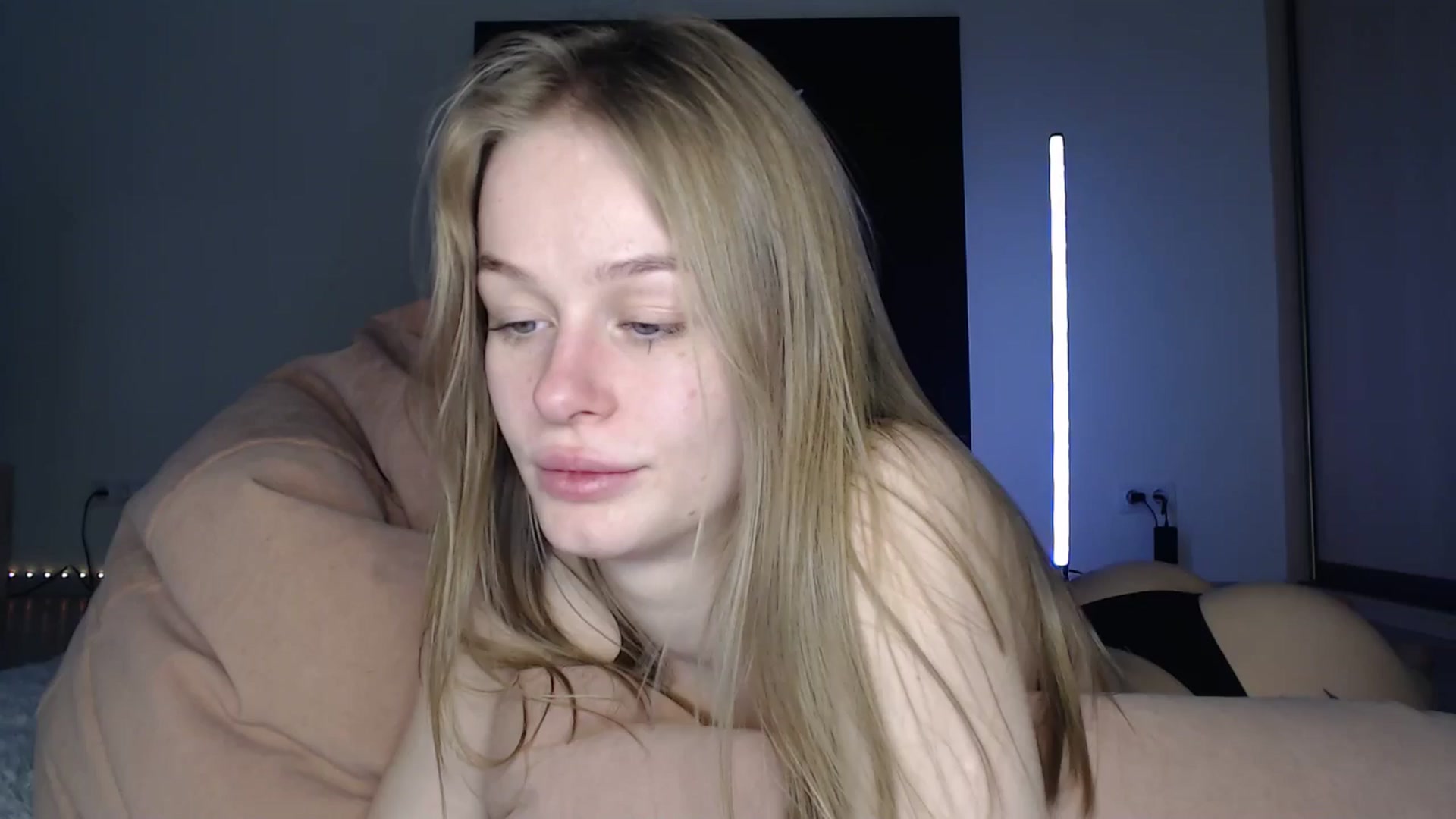 Gallery image thumbnail from Blondino4ka07's myfreecams stream on, 01/21/2025, 18:40 image 9 of 20