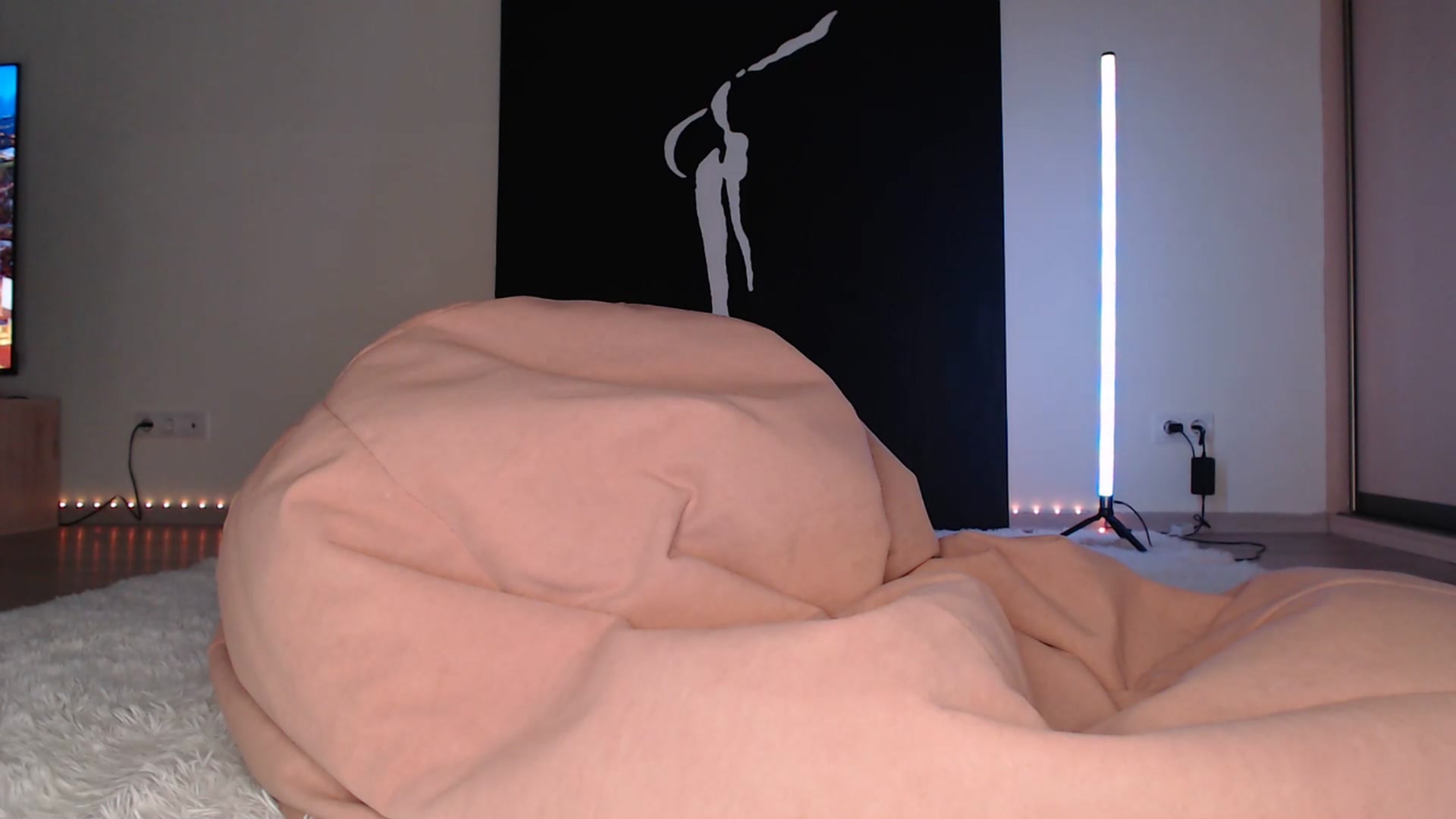 Gallery image thumbnail from Blondino4ka07's myfreecams stream on, 01/21/2025, 19:25 image 2 of 20
