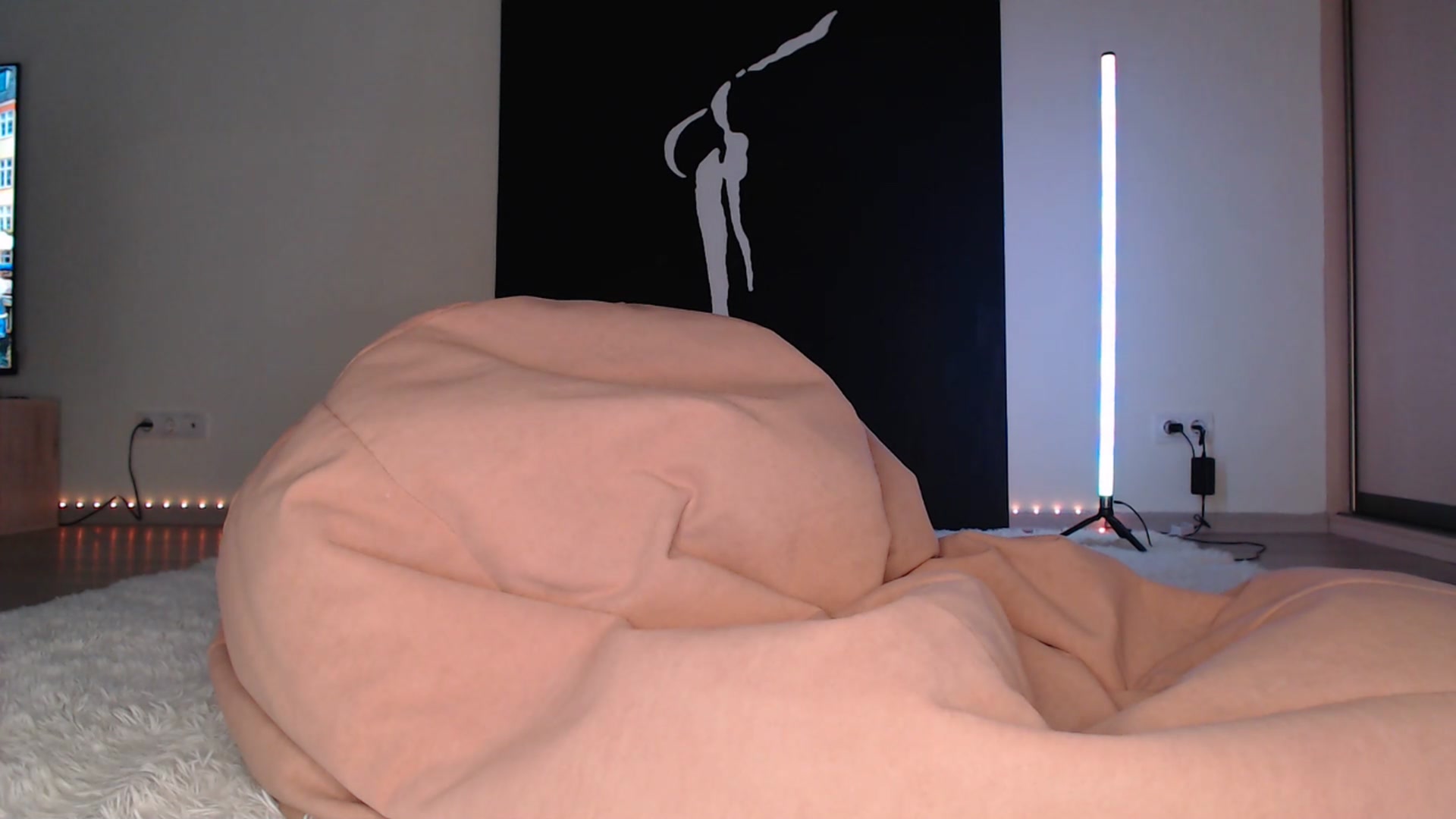 Gallery image thumbnail from Blondino4ka07's myfreecams stream on, 01/21/2025, 19:25 image 1 of 20