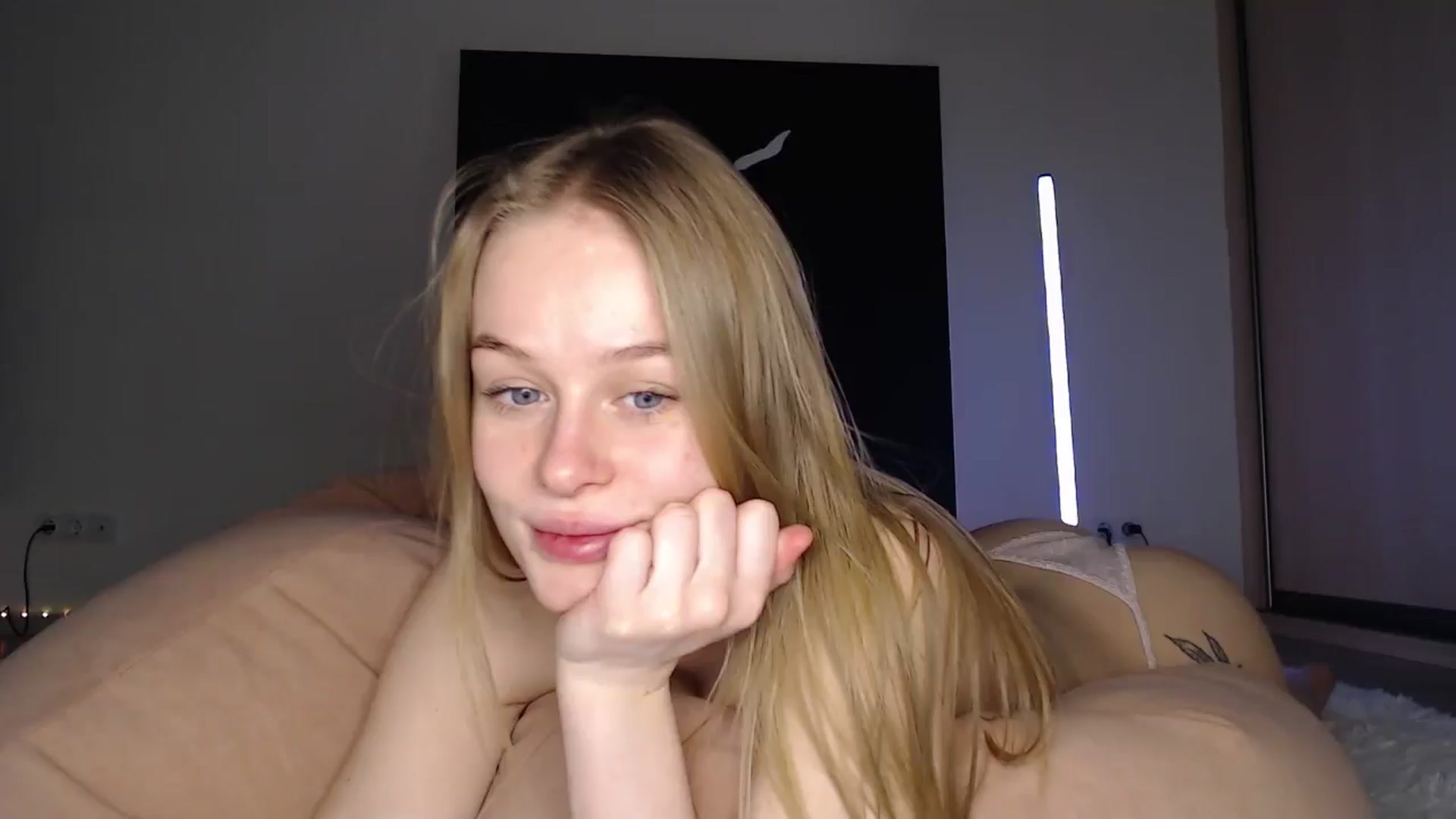 Gallery image thumbnail from Blondino4ka07's myfreecams stream on, 01/23/2025, 19:37 image 1 of 20