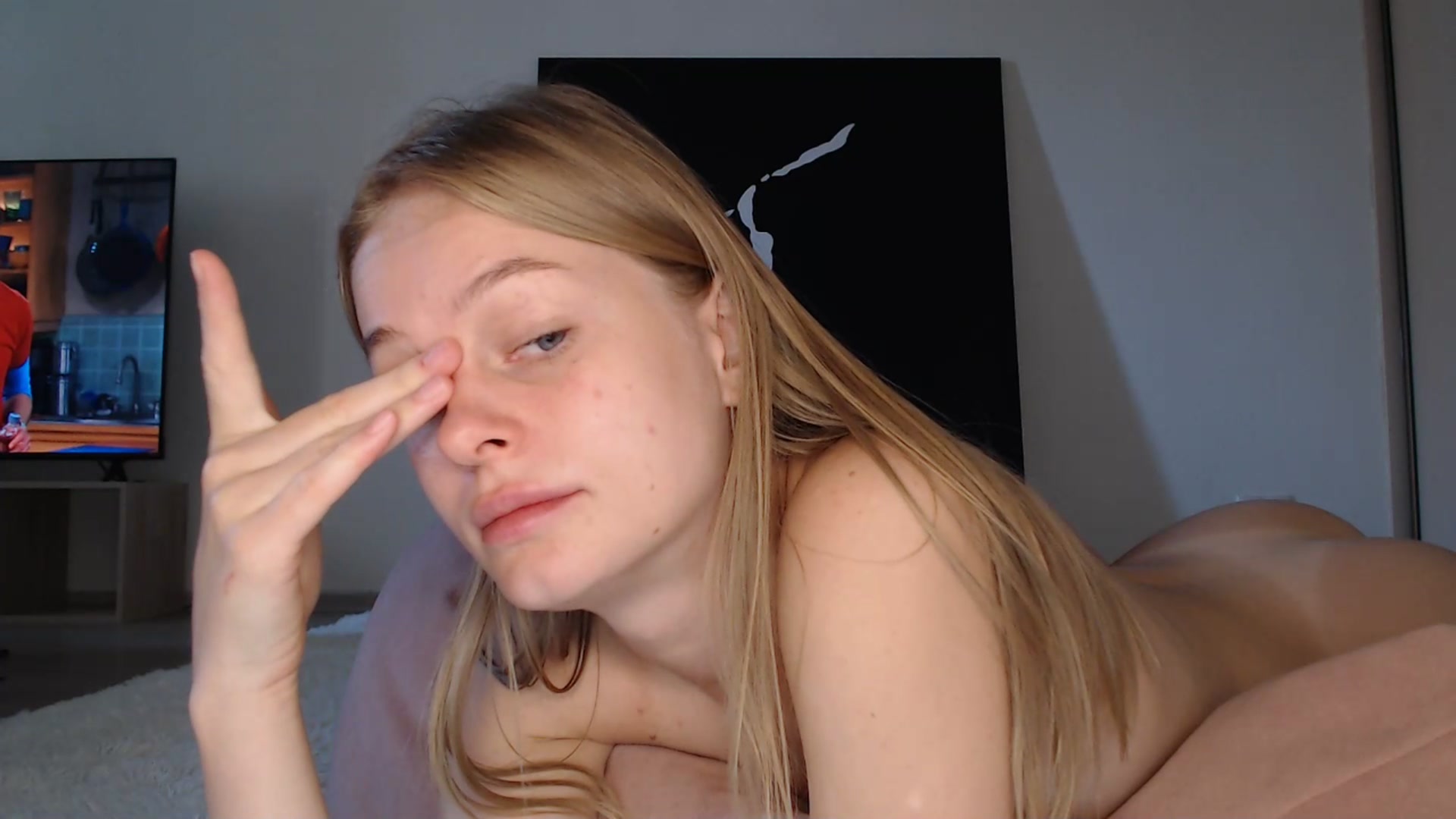 Gallery image thumbnail from Blondino4ka07's myfreecams stream on, 02/24/2025, 05:53 image 7 of 20