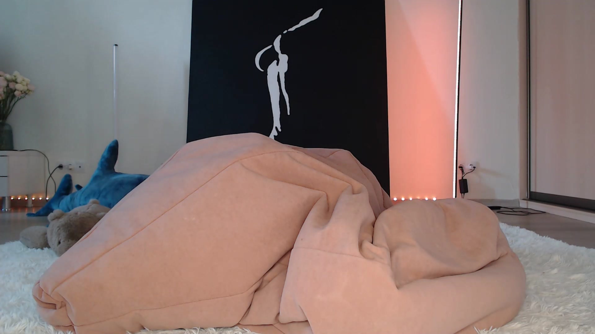 Gallery image thumbnail from Blondino4ka07's myfreecams stream on, 03/10/2025, 07:18 image 19 of 20