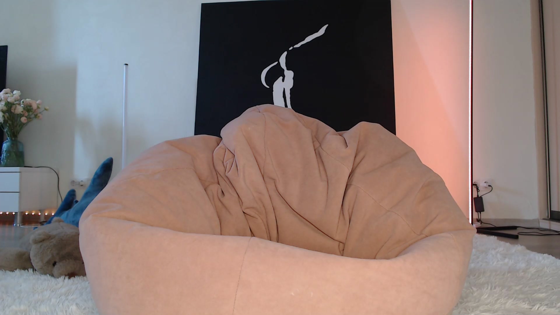 Gallery image thumbnail from Blondino4ka07's myfreecams stream on, 03/12/2025, 08:08 image 6 of 20