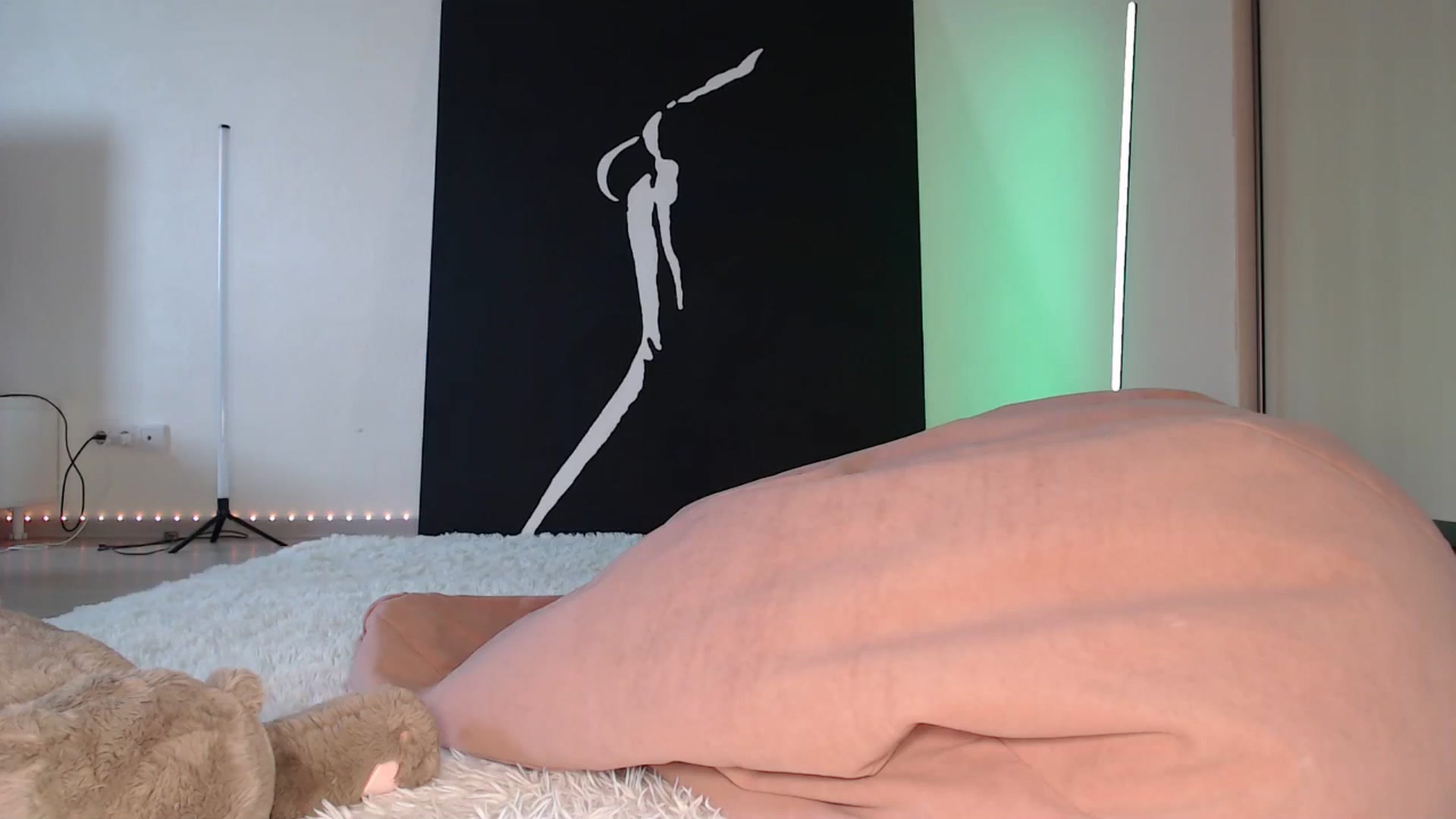 Gallery image thumbnail from Blondino4ka07's myfreecams stream on, 03/18/2025, 07:35 image 1 of 20