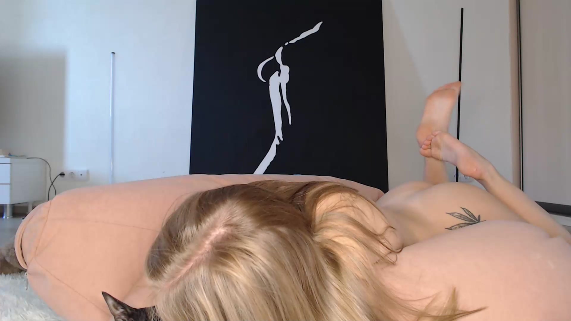Gallery image thumbnail from Blondino4ka07's myfreecams stream on, 03/24/2025, 07:38 image 11 of 20