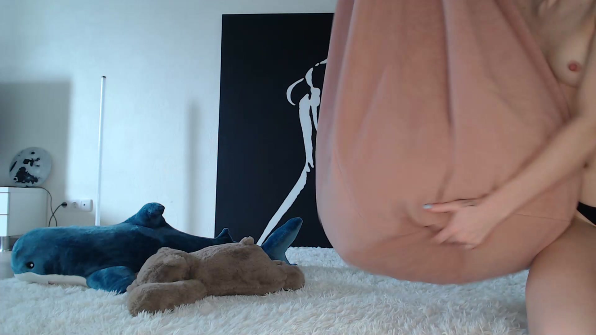 Gallery image thumbnail from Blondino4ka07's myfreecams stream on, 03/25/2025, 08:27 image 11 of 20