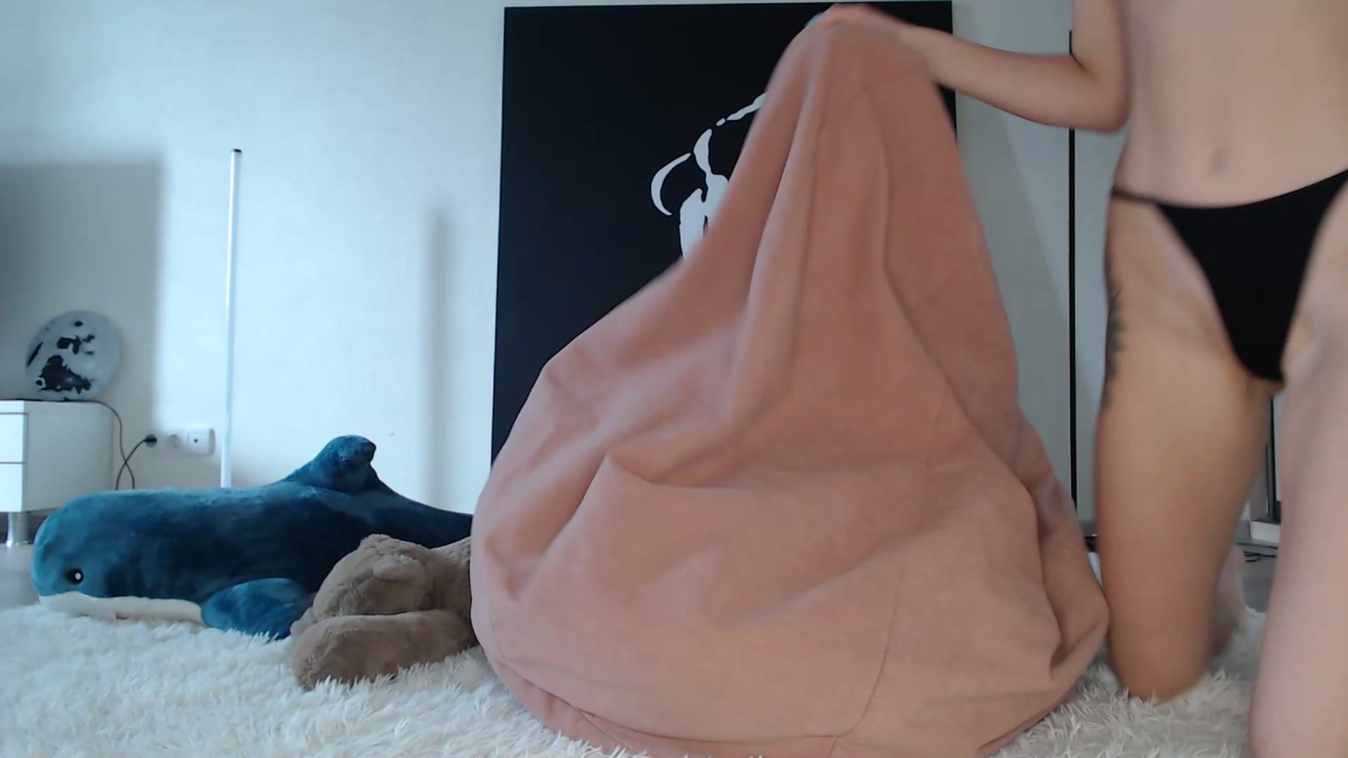 Gallery image thumbnail from Blondino4ka07's myfreecams stream on, 03/25/2025, 08:27 image 8 of 20