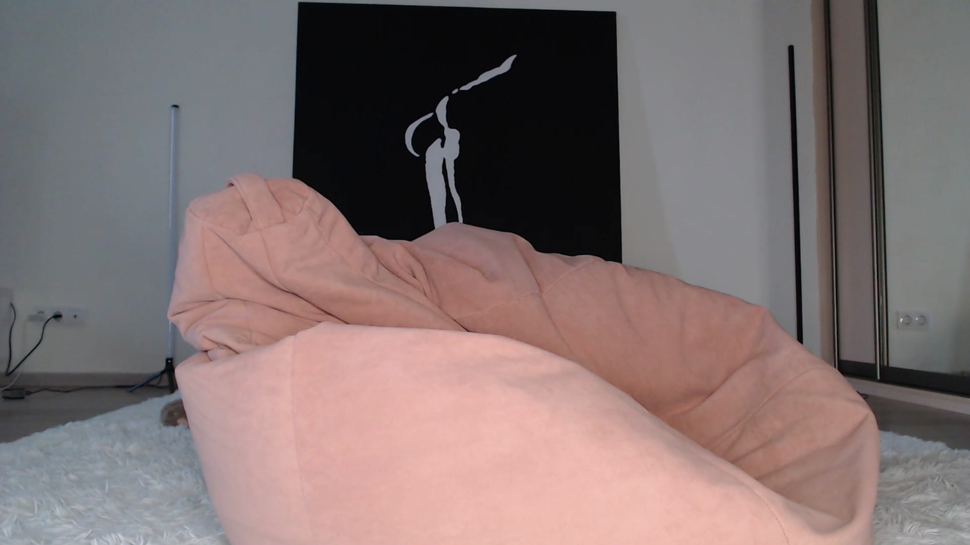 Gallery image thumbnail from Blondino4ka07's myfreecams stream on, 04/04/2025, 08:38 image 11 of 20