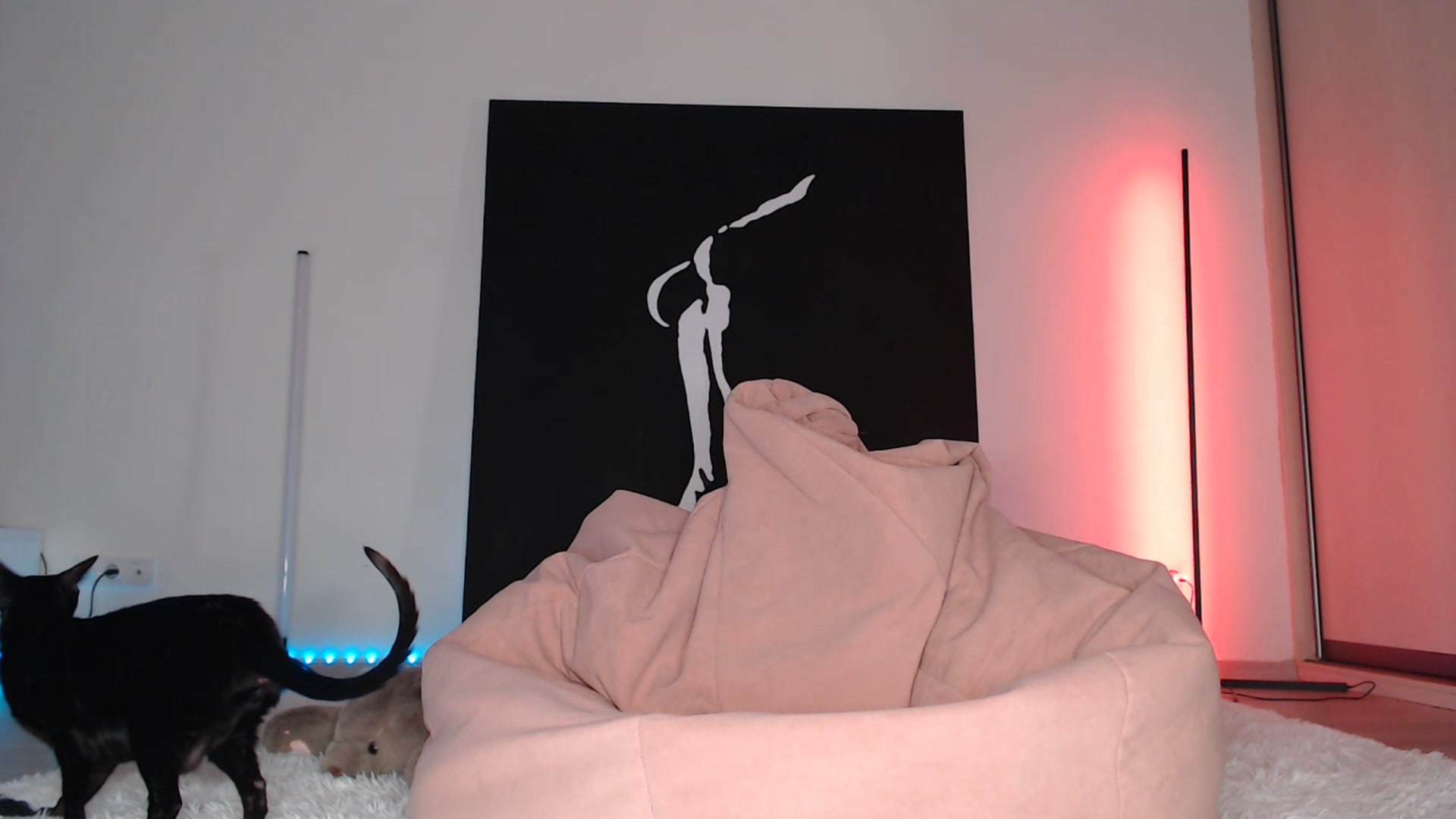 Gallery image thumbnail from Blondino4ka07's myfreecams stream on, 04/04/2025, 15:26 image 11 of 20