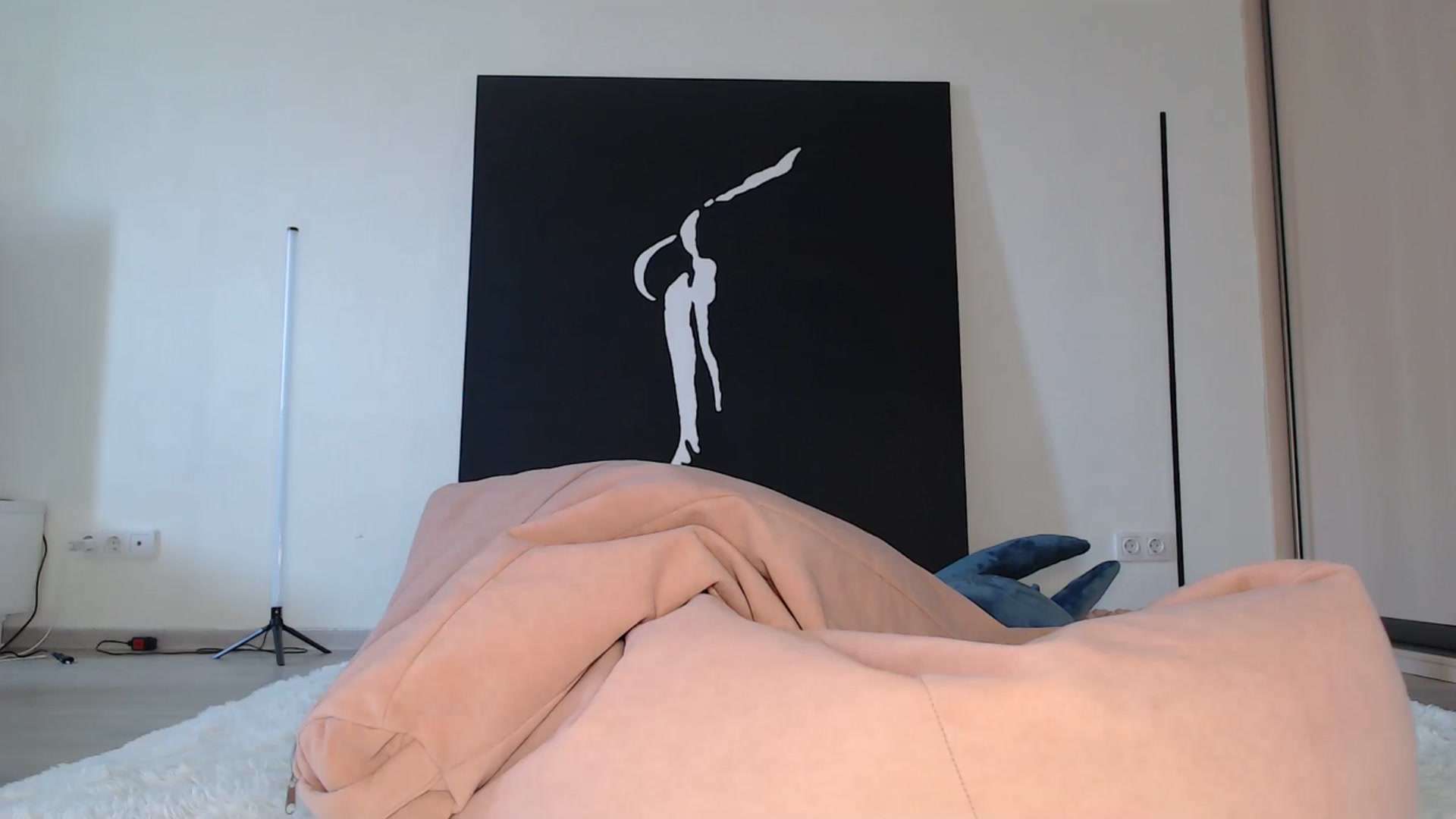 Gallery image thumbnail from Blondino4ka07's myfreecams stream on, 04/08/2025, 09:19 image 1 of 20
