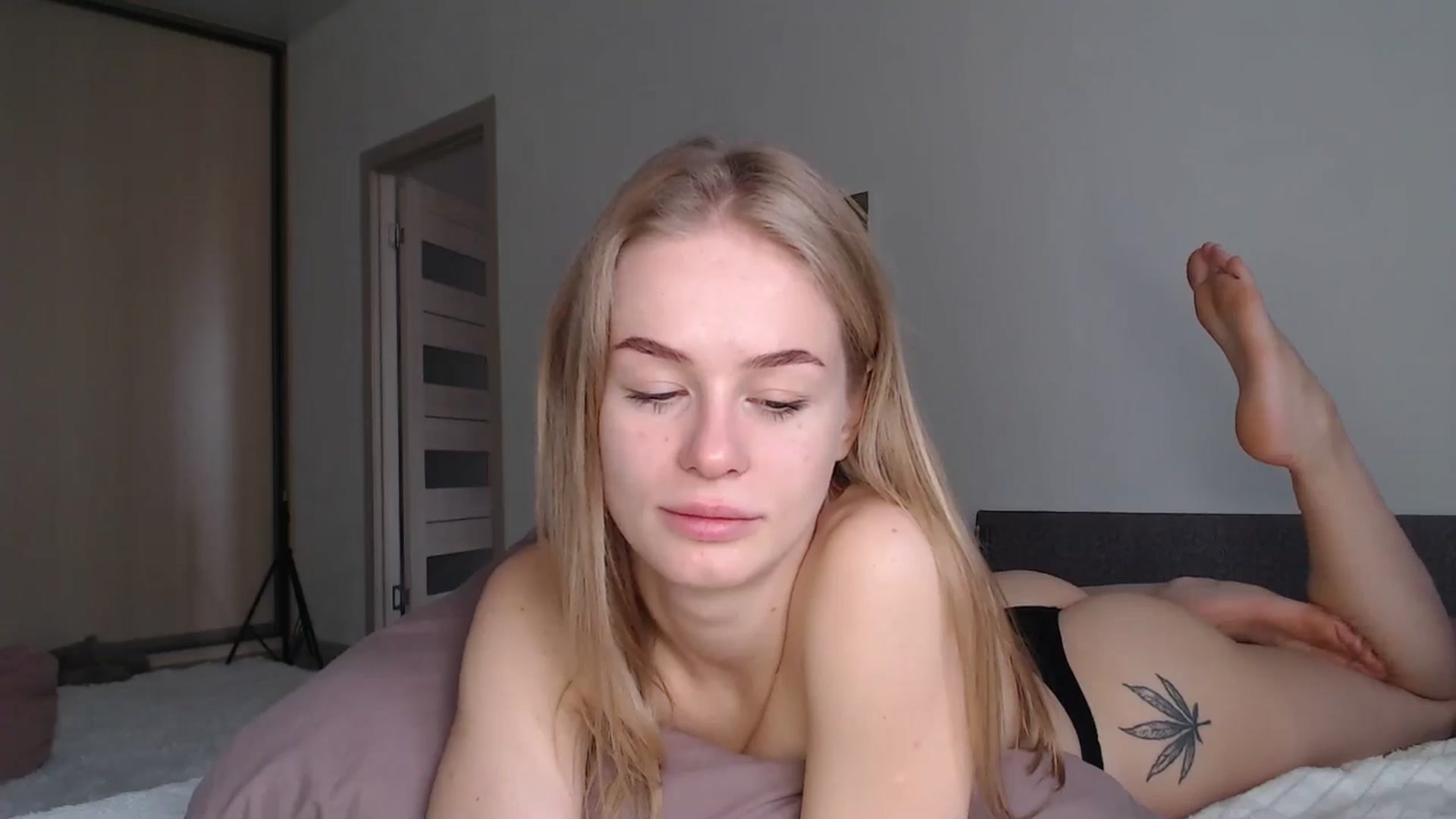 Gallery image thumbnail from Blondino4ka07's myfreecams stream on, 05/17/2025, 07:45 image 5 of 20