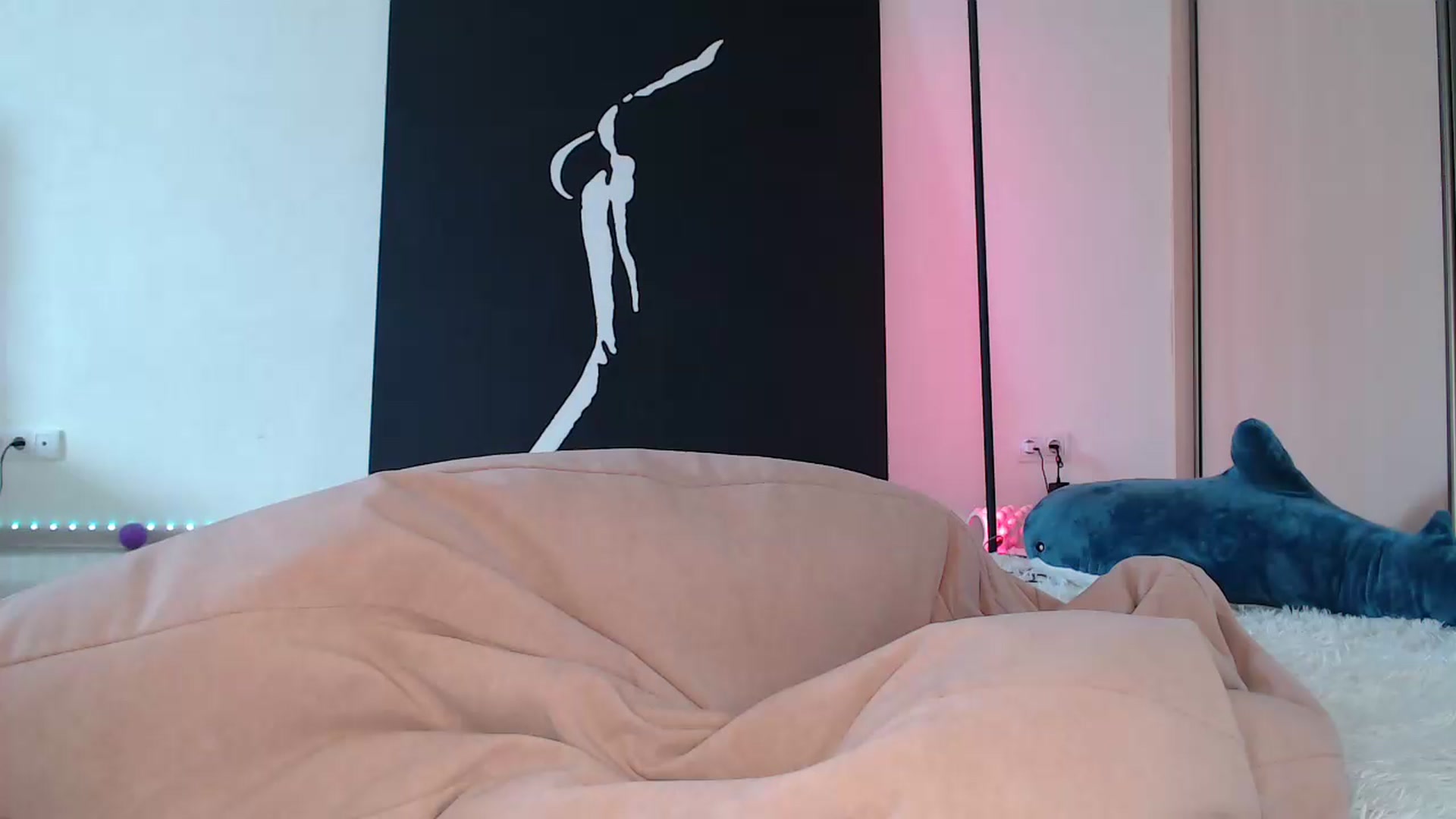 Gallery image thumbnail from Blondino4ka07's myfreecams stream on, 06/03/2025, 08:22 image 17 of 20