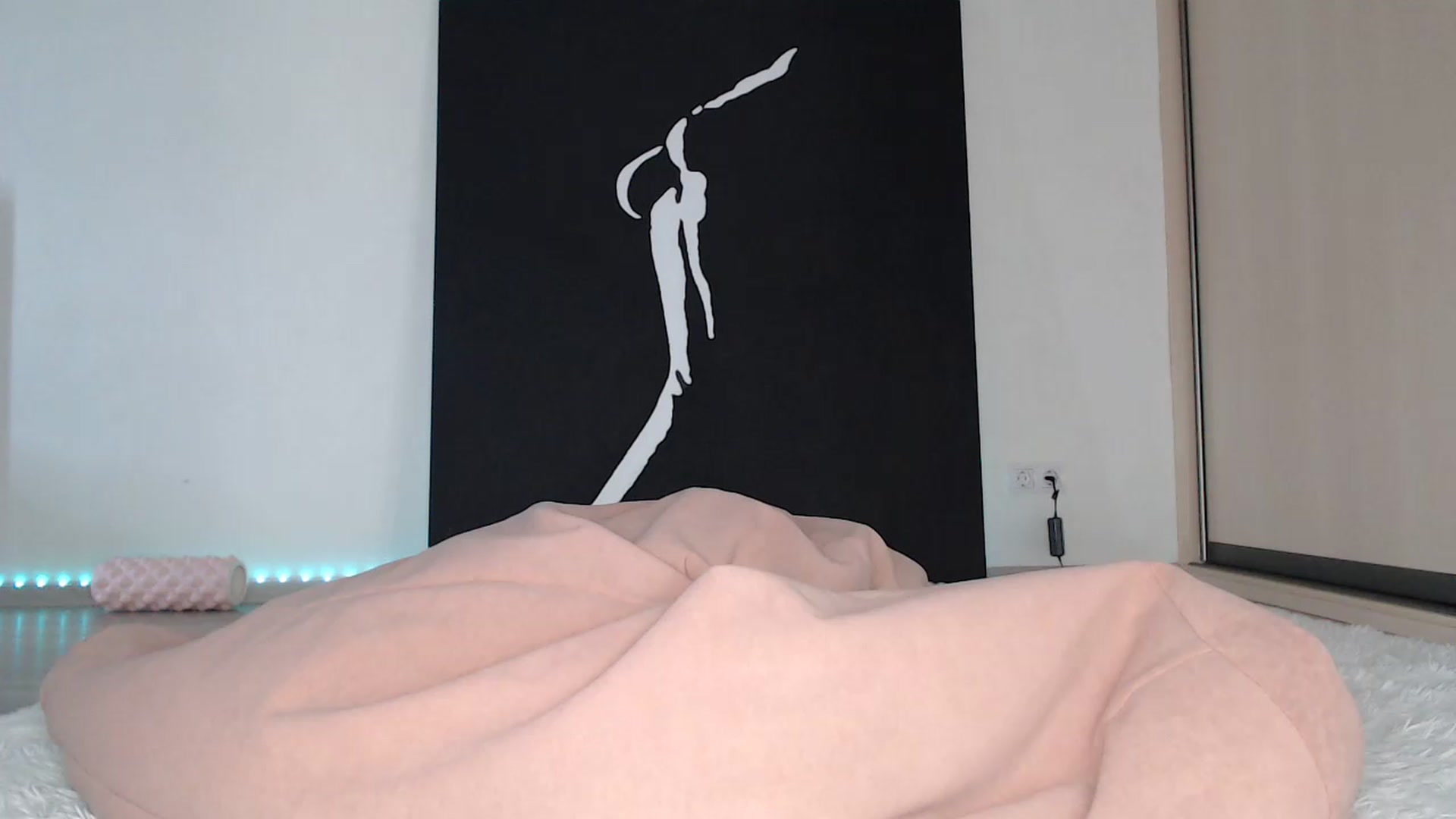 Gallery image thumbnail from Blondino4ka07's myfreecams stream on, 07/02/2025, 08:42 image 9 of 20