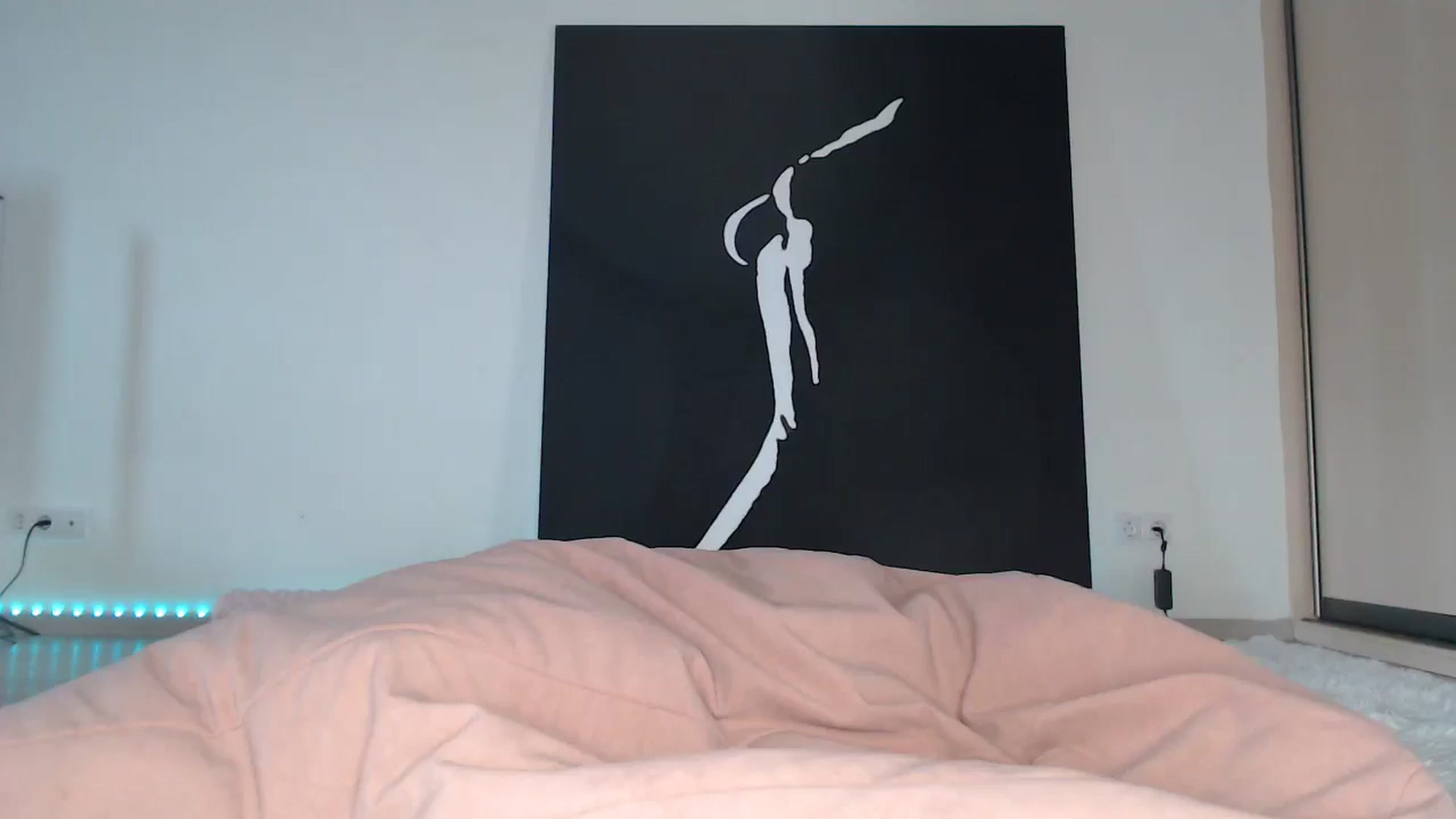Gallery image thumbnail from Blondino4ka07's myfreecams stream on, 07/04/2025, 10:18 image 20 of 20