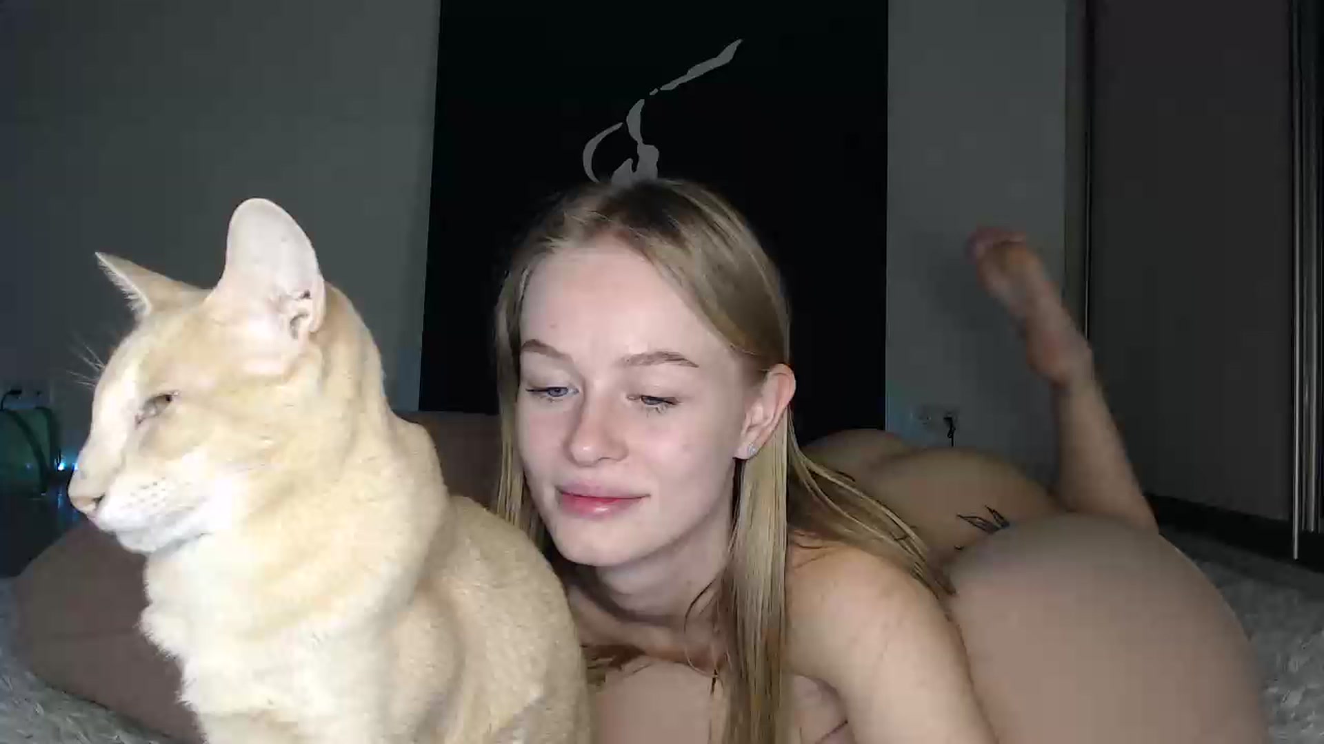 Gallery image thumbnail from Blondino4ka07's myfreecams stream on, 07/07/2025, 18:17 image 7 of 20