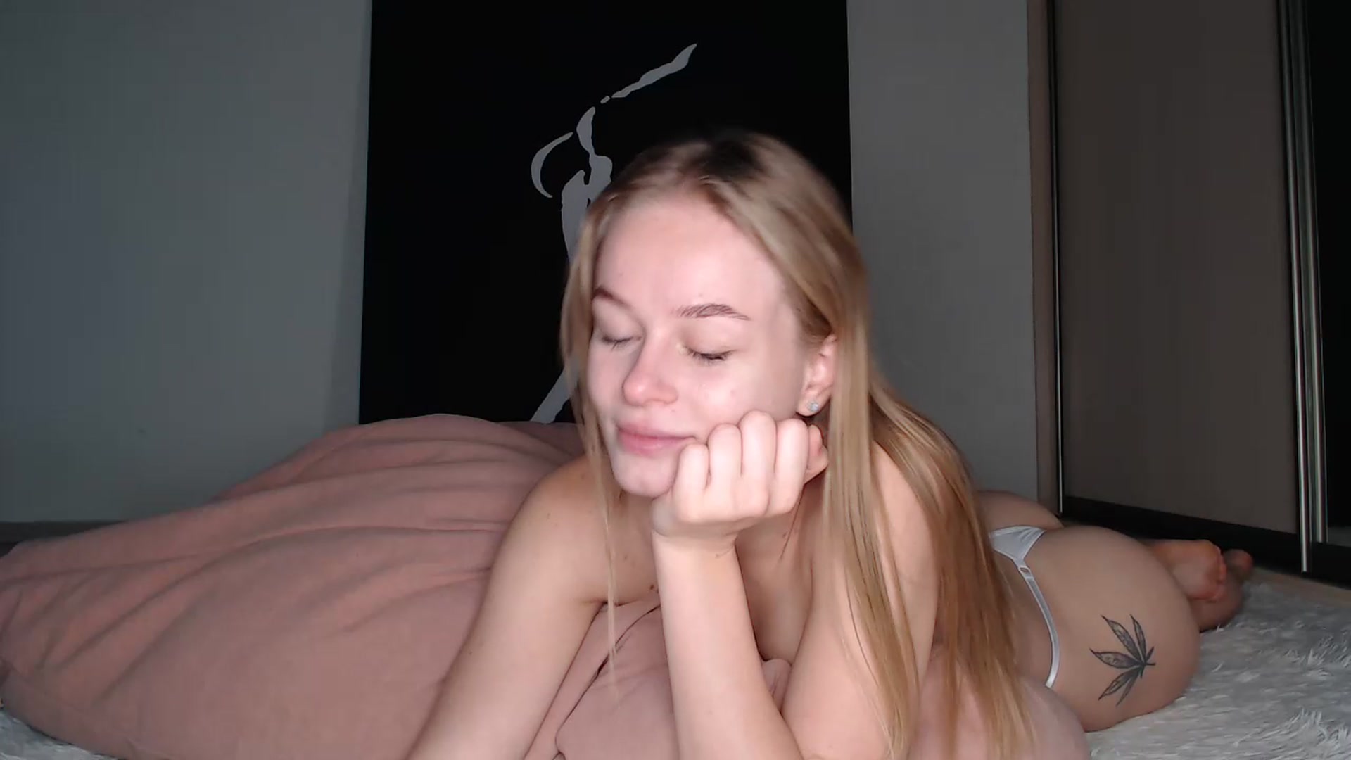 Gallery image thumbnail from Blondino4ka07's myfreecams stream on, 07/14/2025, 06:09 image 6 of 20