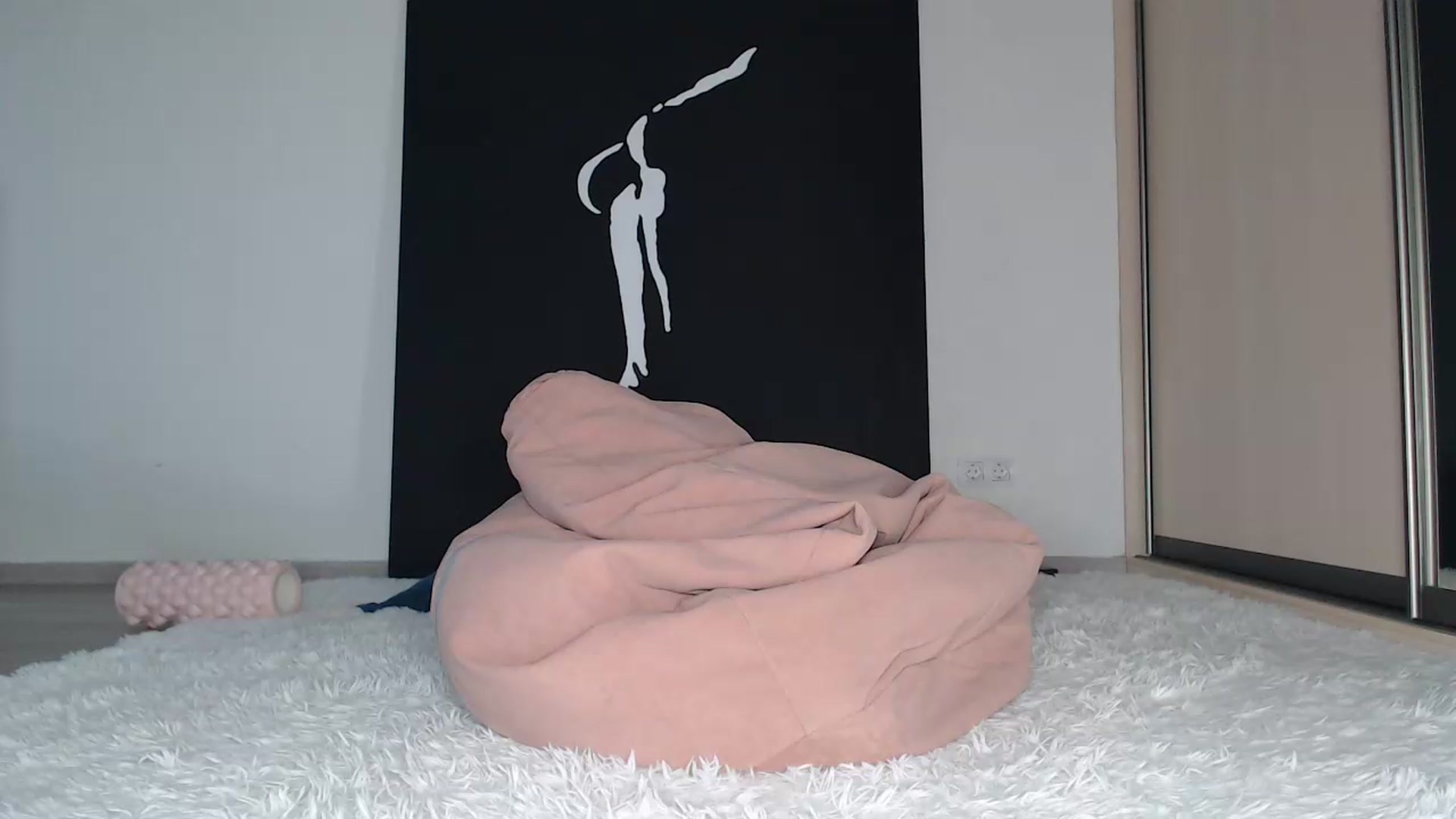 Gallery image thumbnail from Blondino4ka07's myfreecams stream on, 07/14/2025, 06:31 image 12 of 20