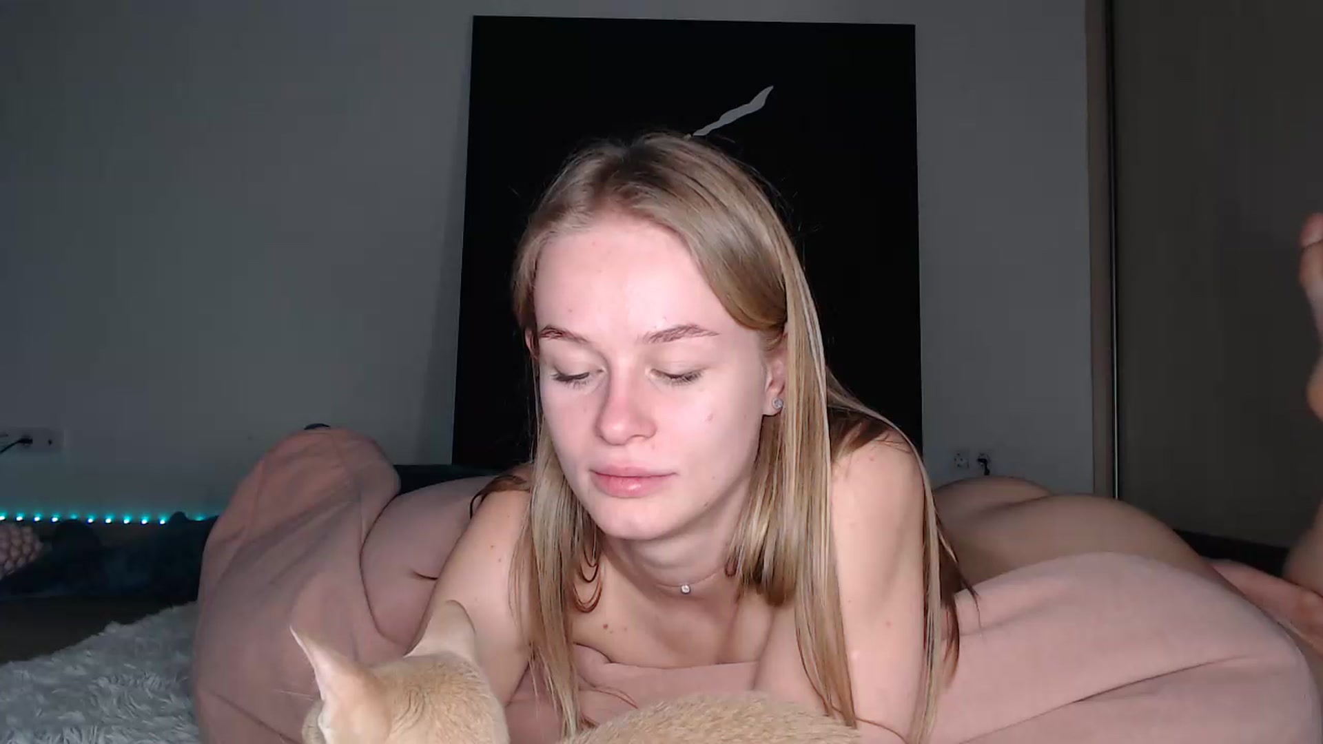 Gallery image thumbnail from Blondino4ka07's myfreecams stream on, 07/16/2025, 19:32 image 20 of 20