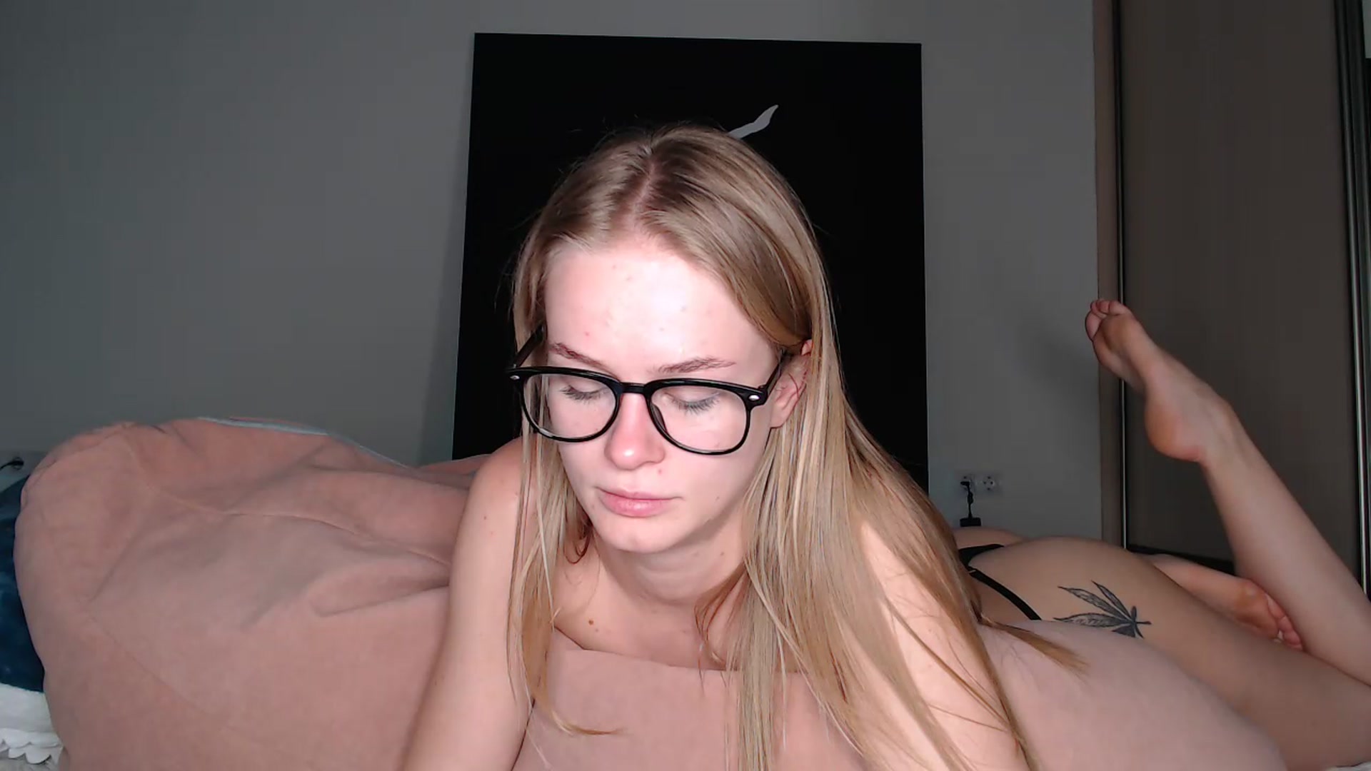 Gallery image thumbnail from Blondino4ka07's myfreecams stream on, 07/18/2025, 19:04 image 10 of 20